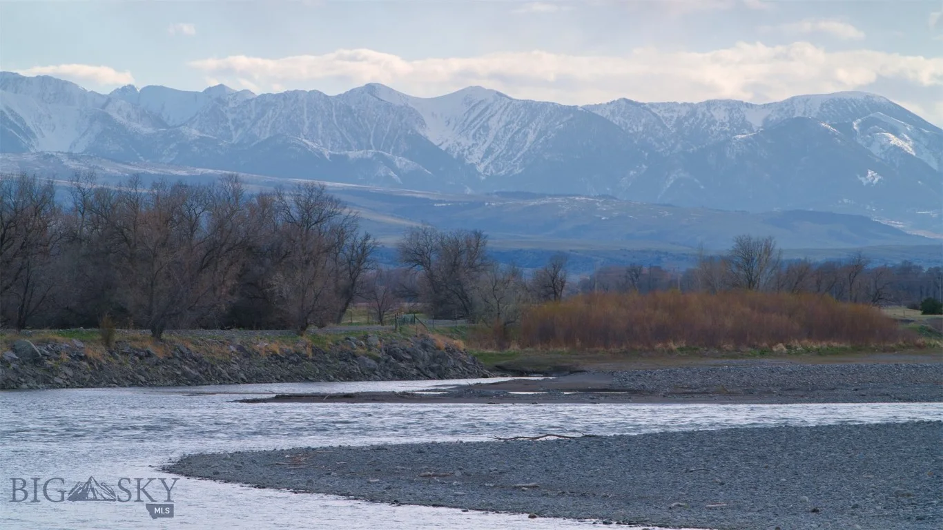 Yellowstone River Ranch | 5 Miles of River Frontage