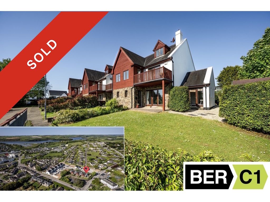 Beautifully Presented Four-Bedroom Home in a Prime Kinsale Location