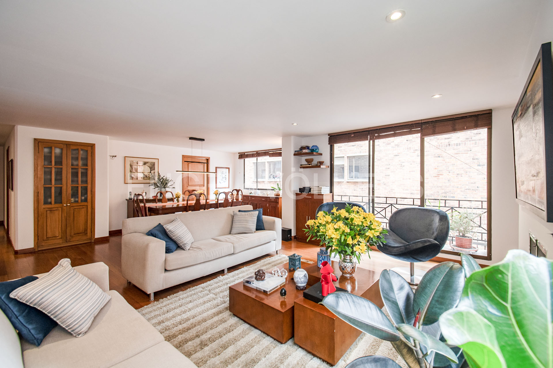 Apartamento iluminado para venta en Chicó Navarra