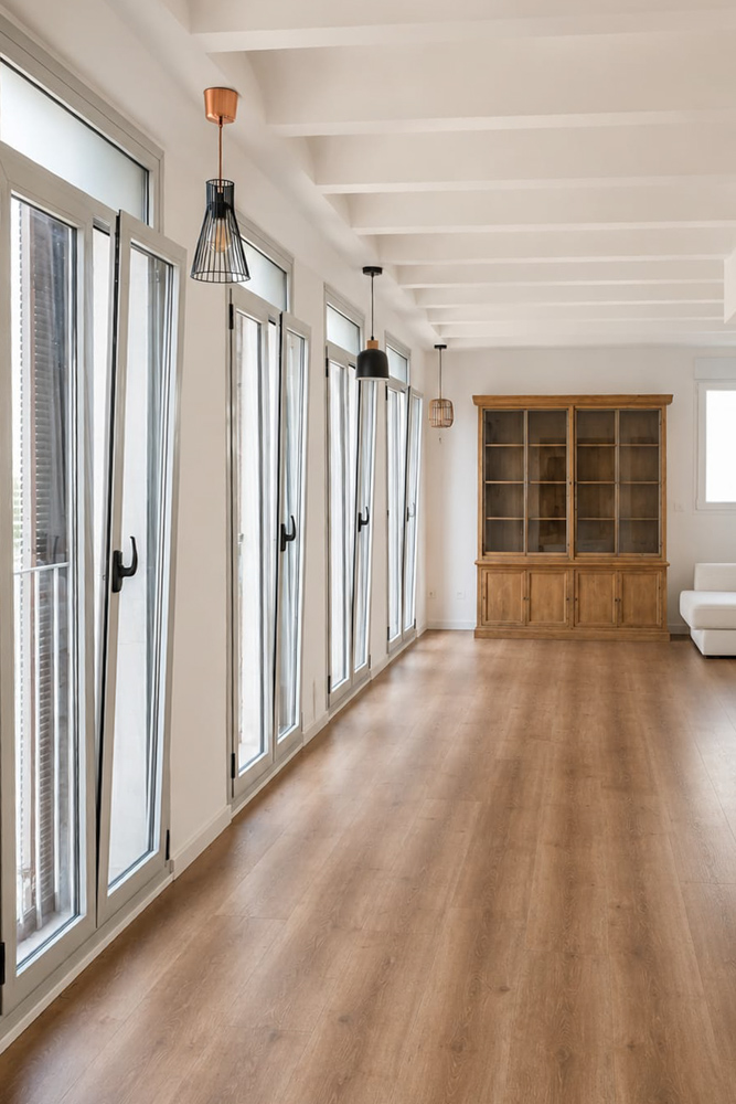 Modern apartment with parking in downtown Valencia