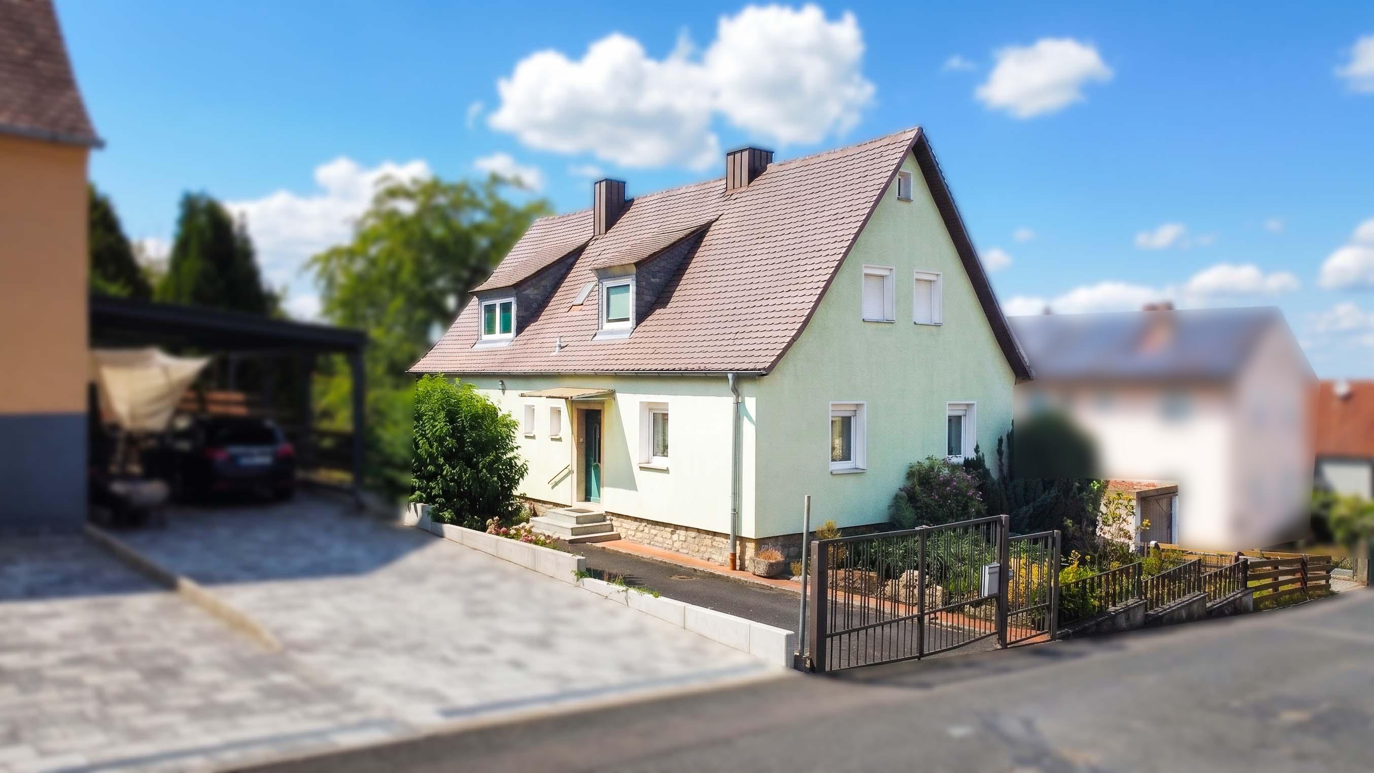 Charmantes Wohnhaus mit großem Entwicklungspotenzial und zusätzlichem Baugrundstück