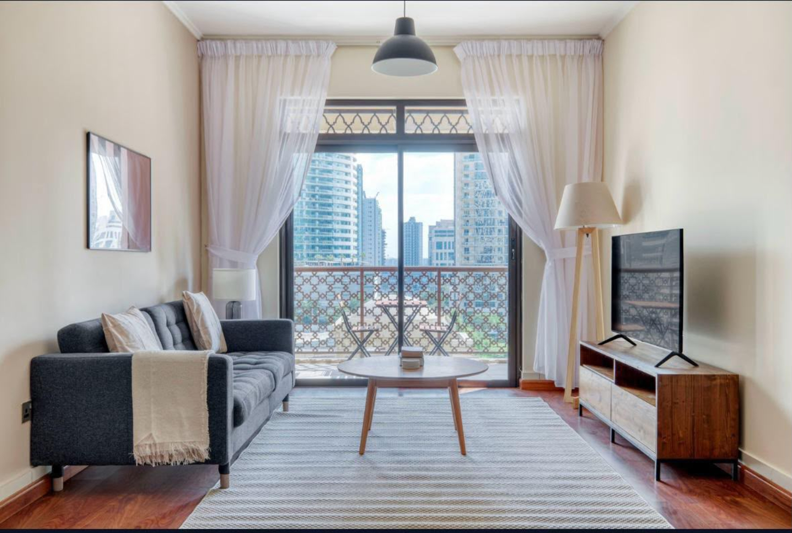 Fully furnished | Ready | Flexible cheques