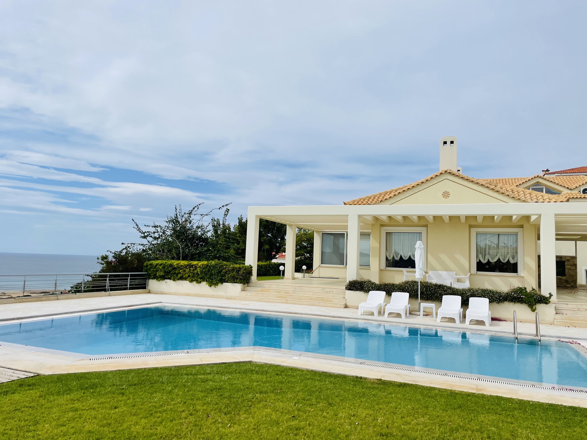 Stunning villa with panoramic Saronic view
