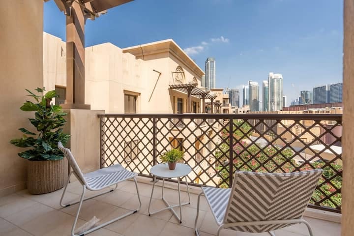 Exclusive | Fully Furnished | Suitable for Short Term