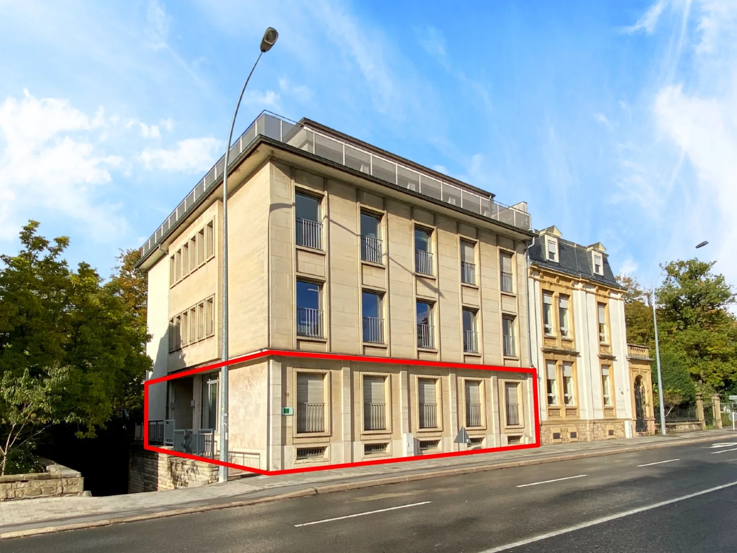 Grand Bureau “Open-Space” à louer à Luxembourg Centre-Ville