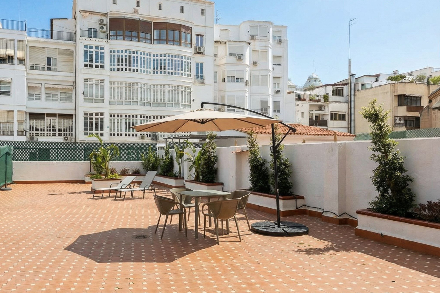 Exclusive apartment with terrace in the heart of Valencia