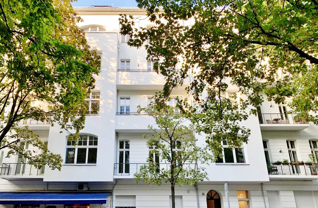 Sanierter, exklusiv möblierter Altbau in ruhiger Lage nahe des Kurfürstendamms