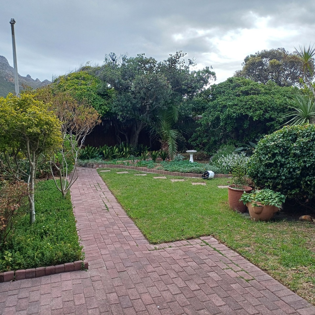 2 bedroom house in Zandvlei Muizenberg