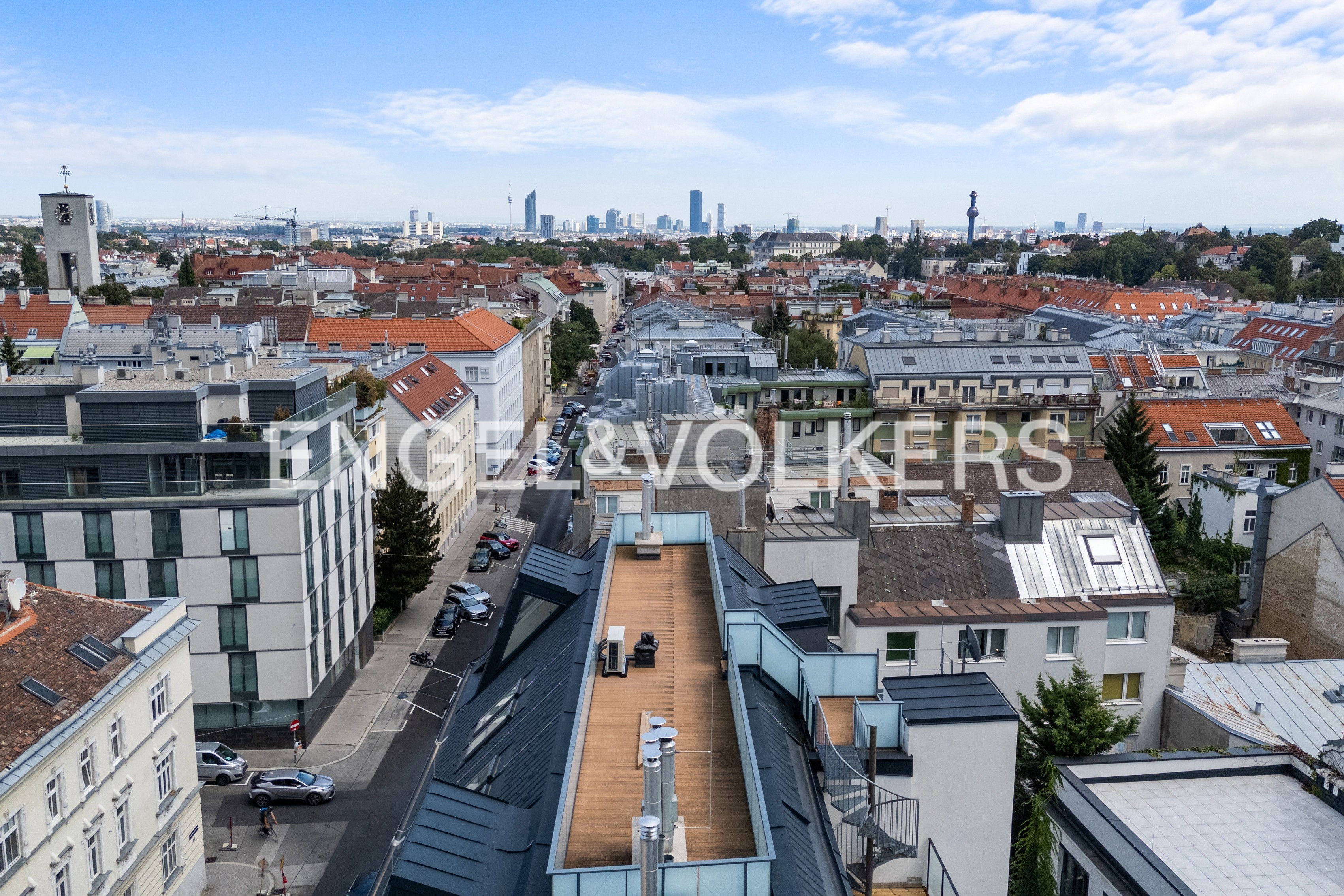 3-room roof top apartment with impressive panoramic terrace