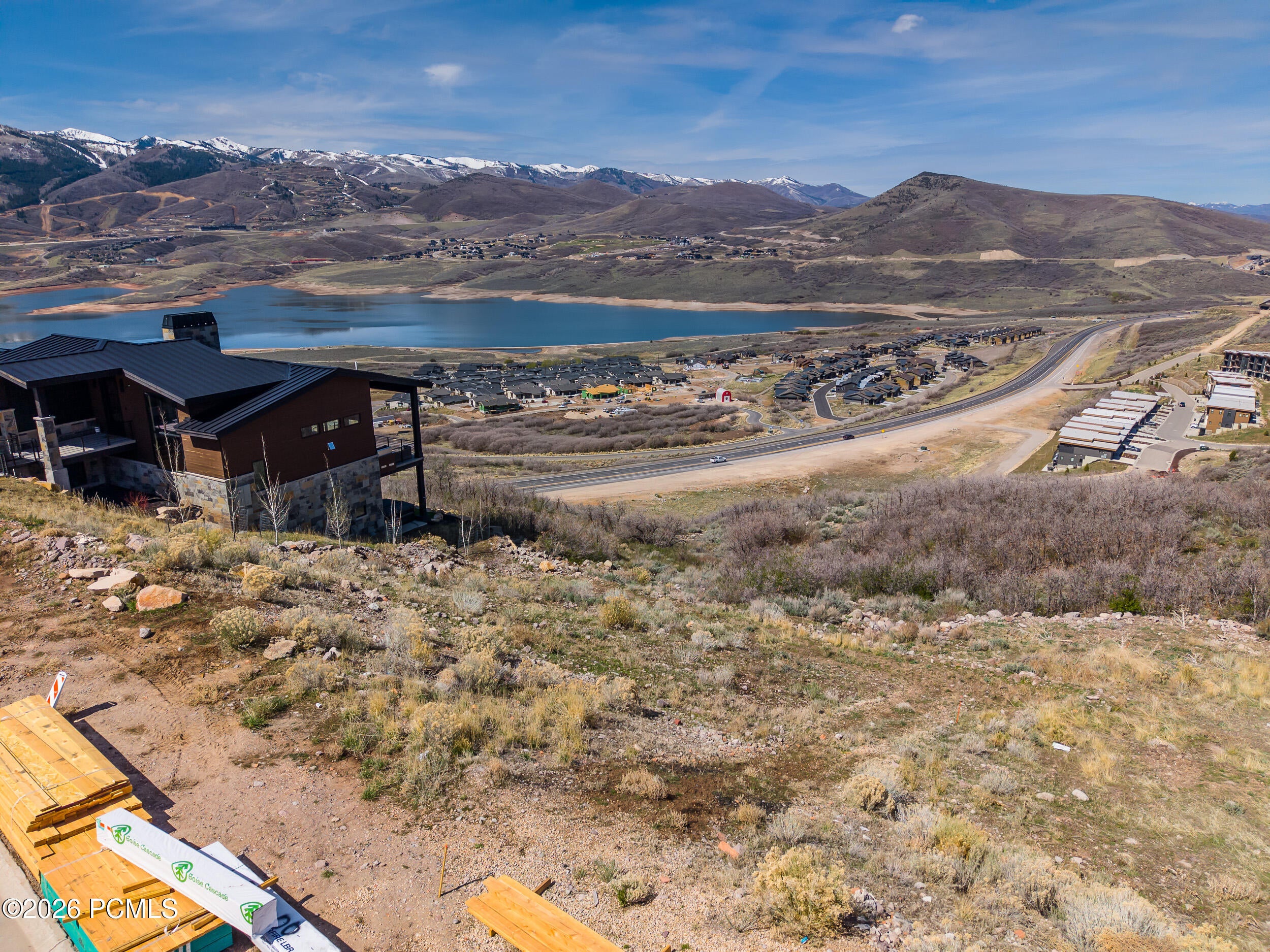 Build a Mountain Masterpiece on 0.27-acre Homesite