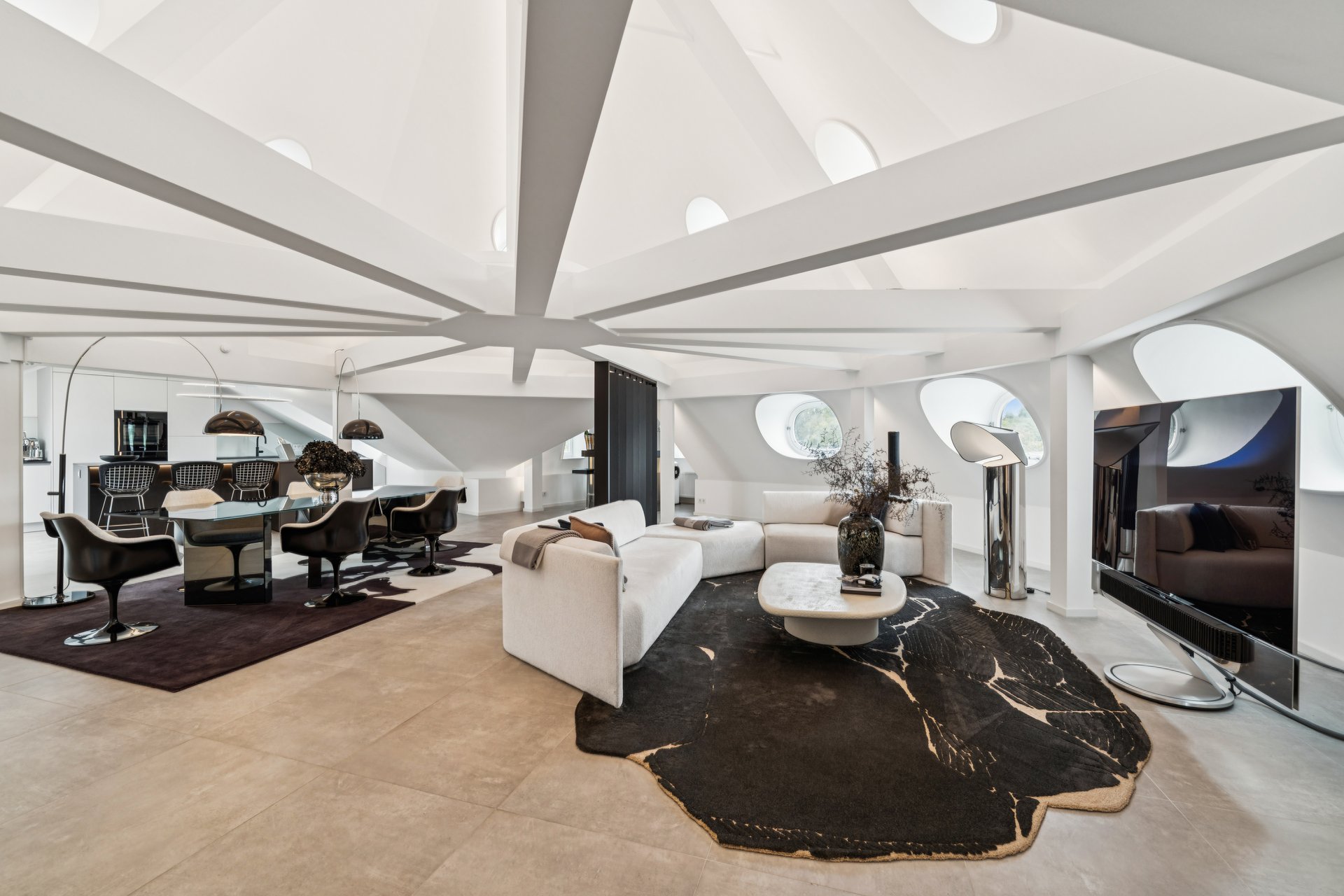 Old building jewel in Lehel - modern elegance after core renovation