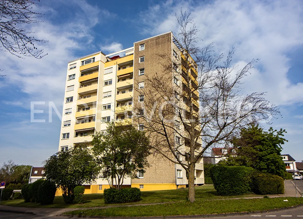 Laupheim- Geräumige 3,5 Zimmer Wohnung in zentraler Lage