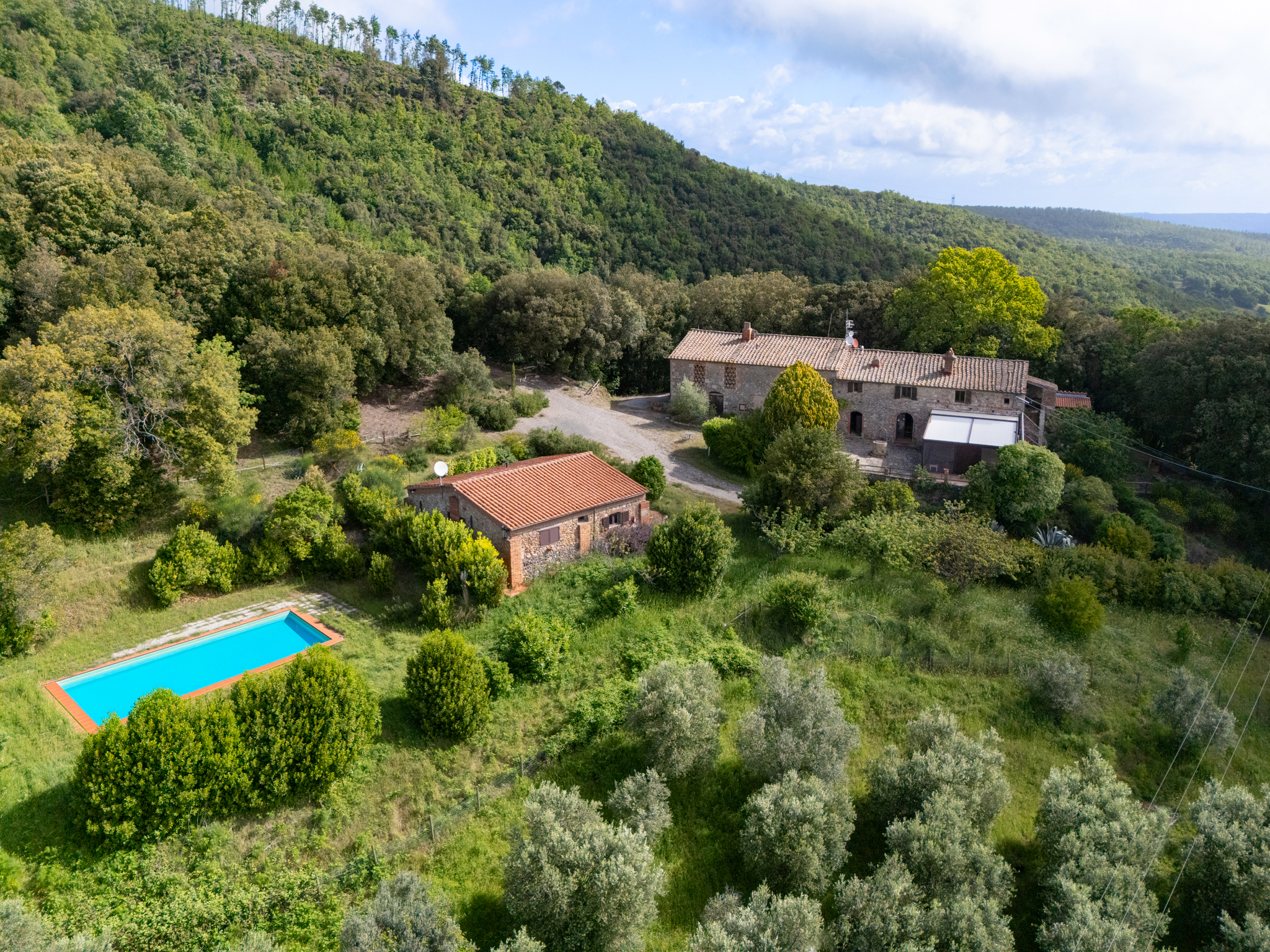Esclusivo borgo storico con riserva privata nel cuore della Maremma