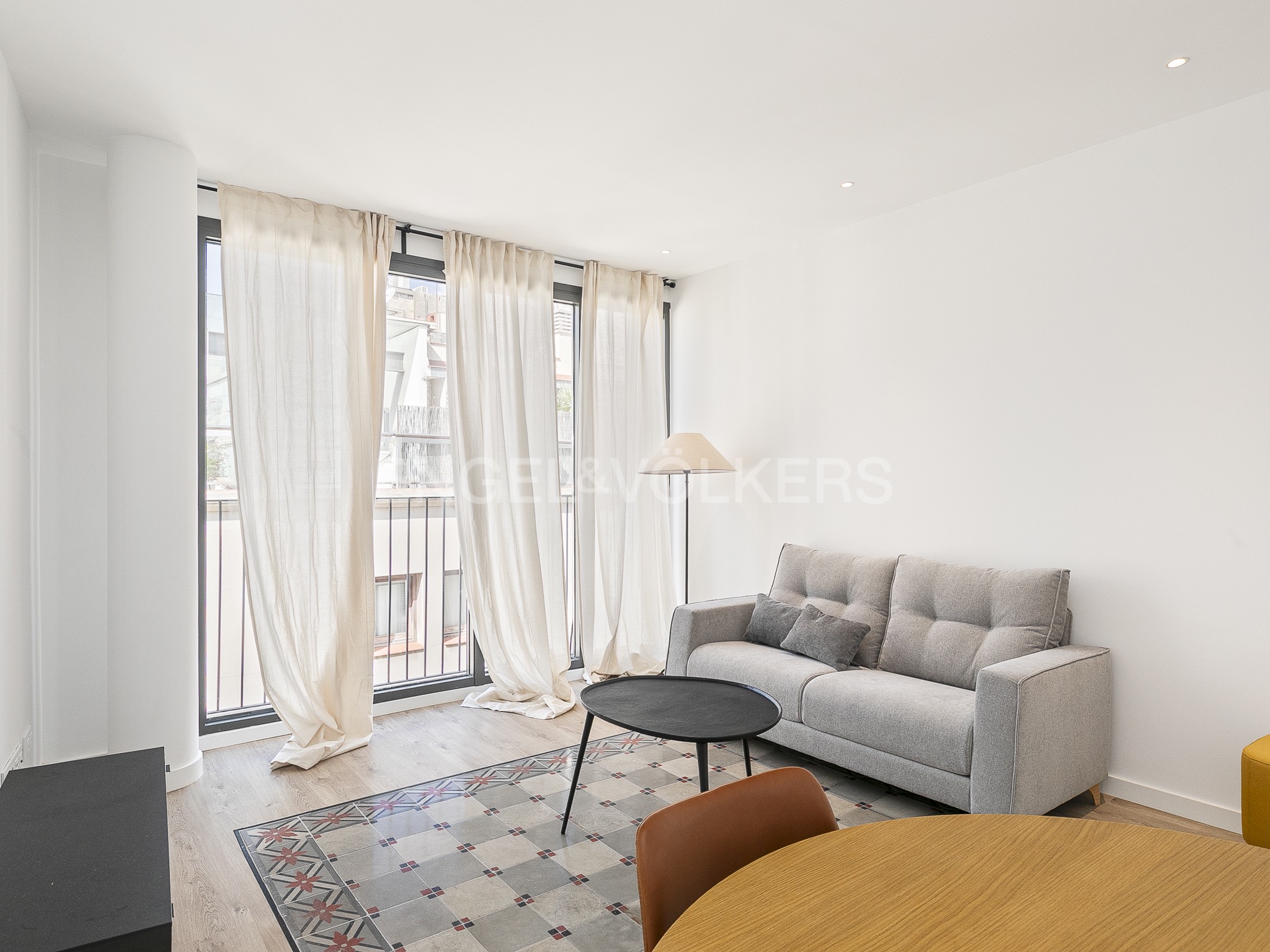 Great flat in Gothic Quarter available June 2, 2026