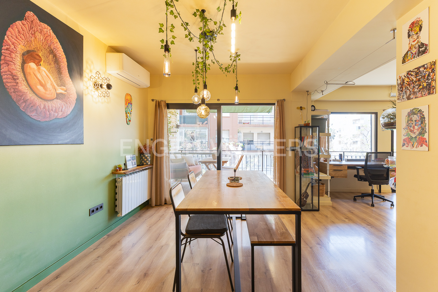 Charming apartment in Ciutat Jardí
