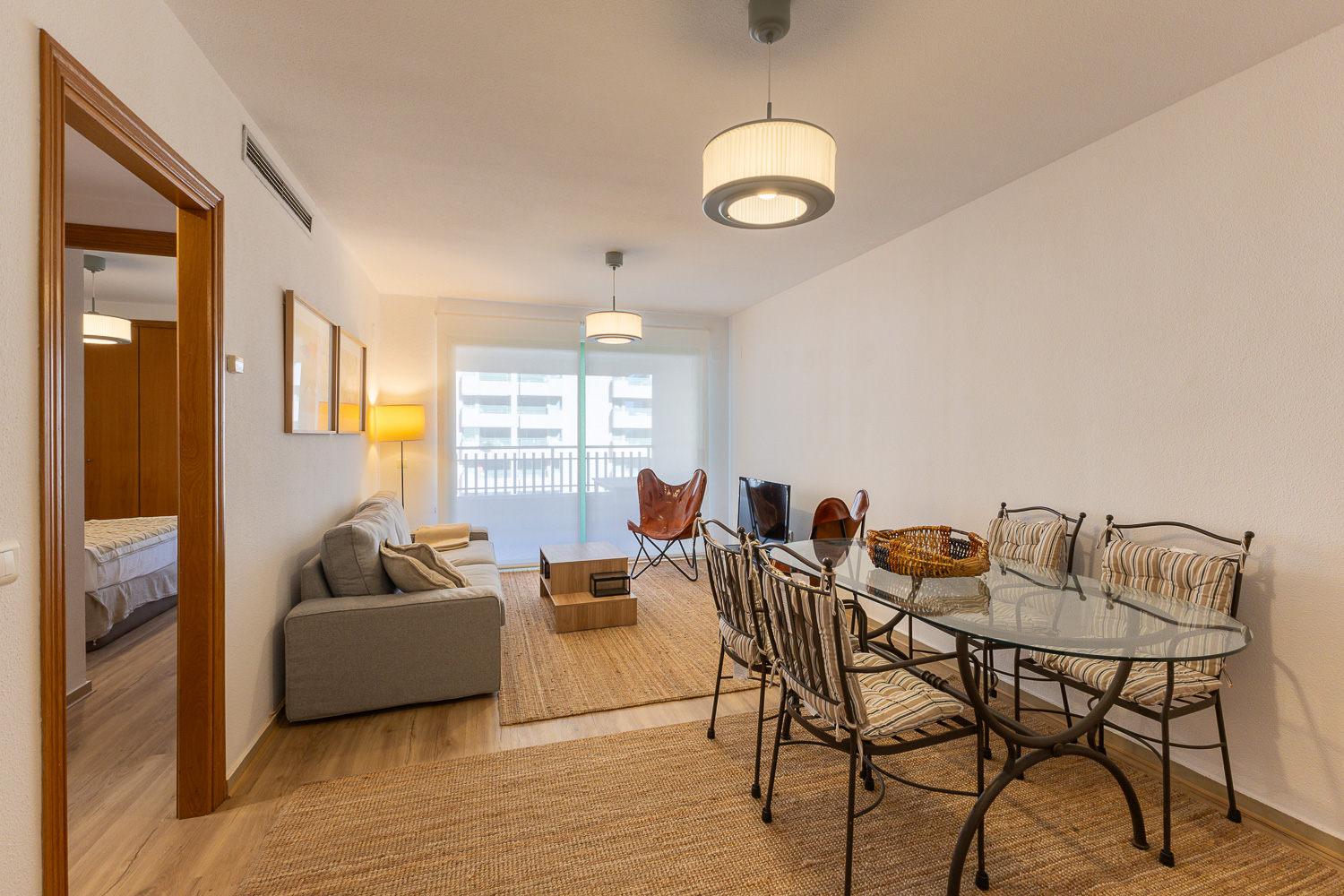 Rent from September 2026 to July 2027, beachfront in a residential complex