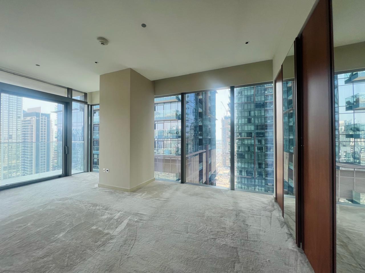 Stunning Views | Unfurnished | Maid's Room