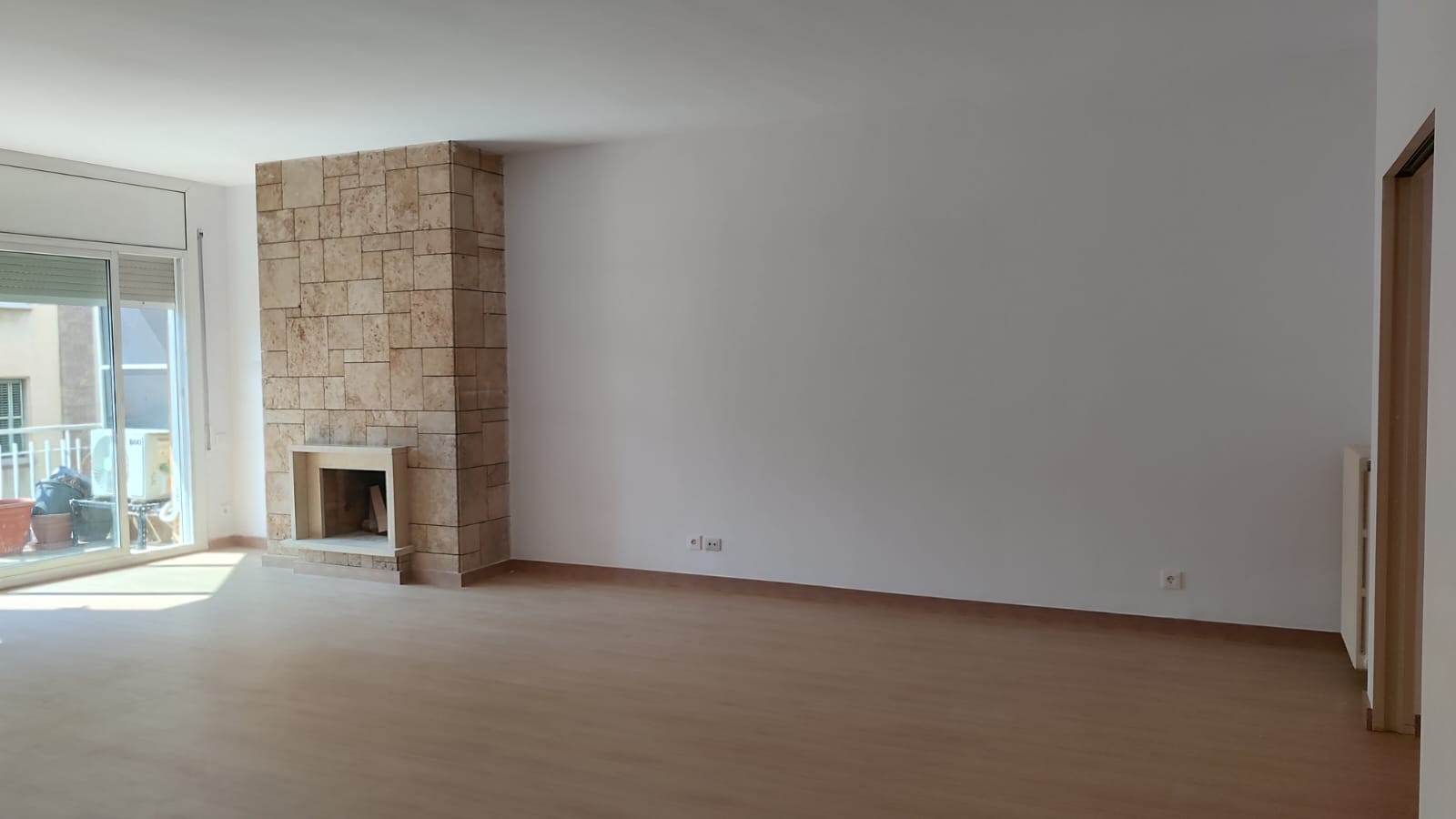 Spacious and bright flat in Sant Gervasi