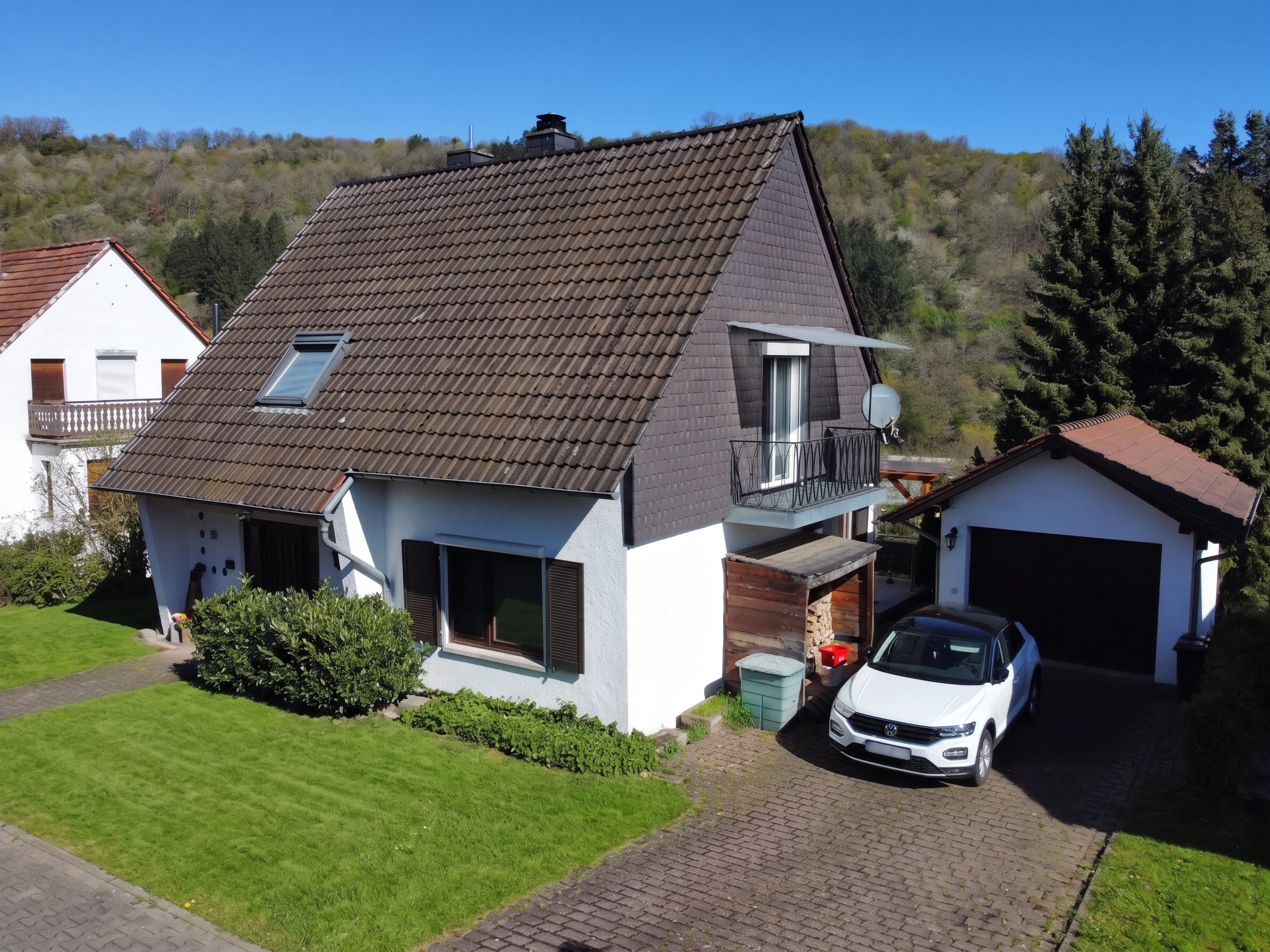 Freistehendes Einfamilienhaus in sehr gutem Zustand