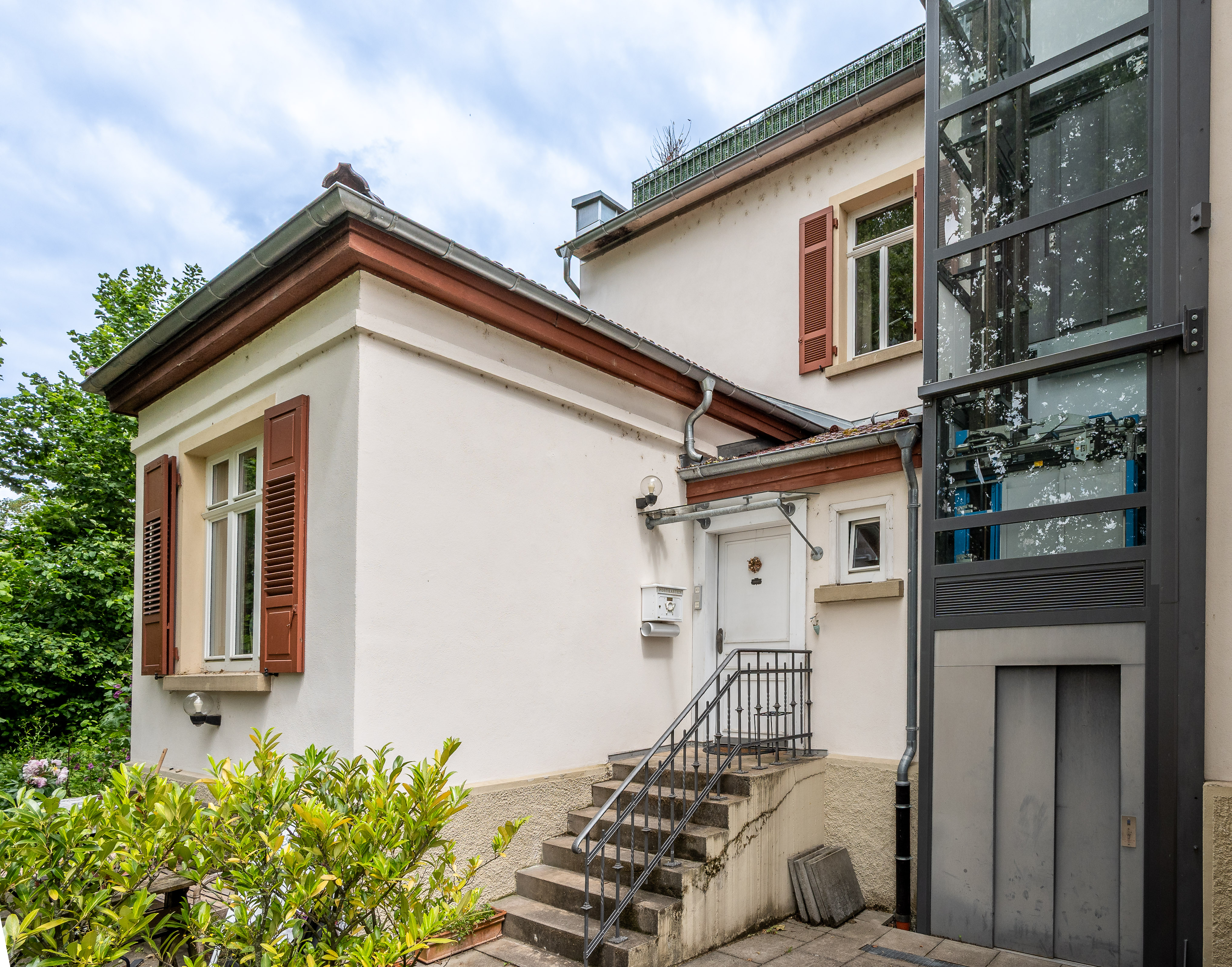 Exklusive Jugendstilwohnung im Denkmalensemble – Haus-im-Haus-Flair in Altstadtnähe