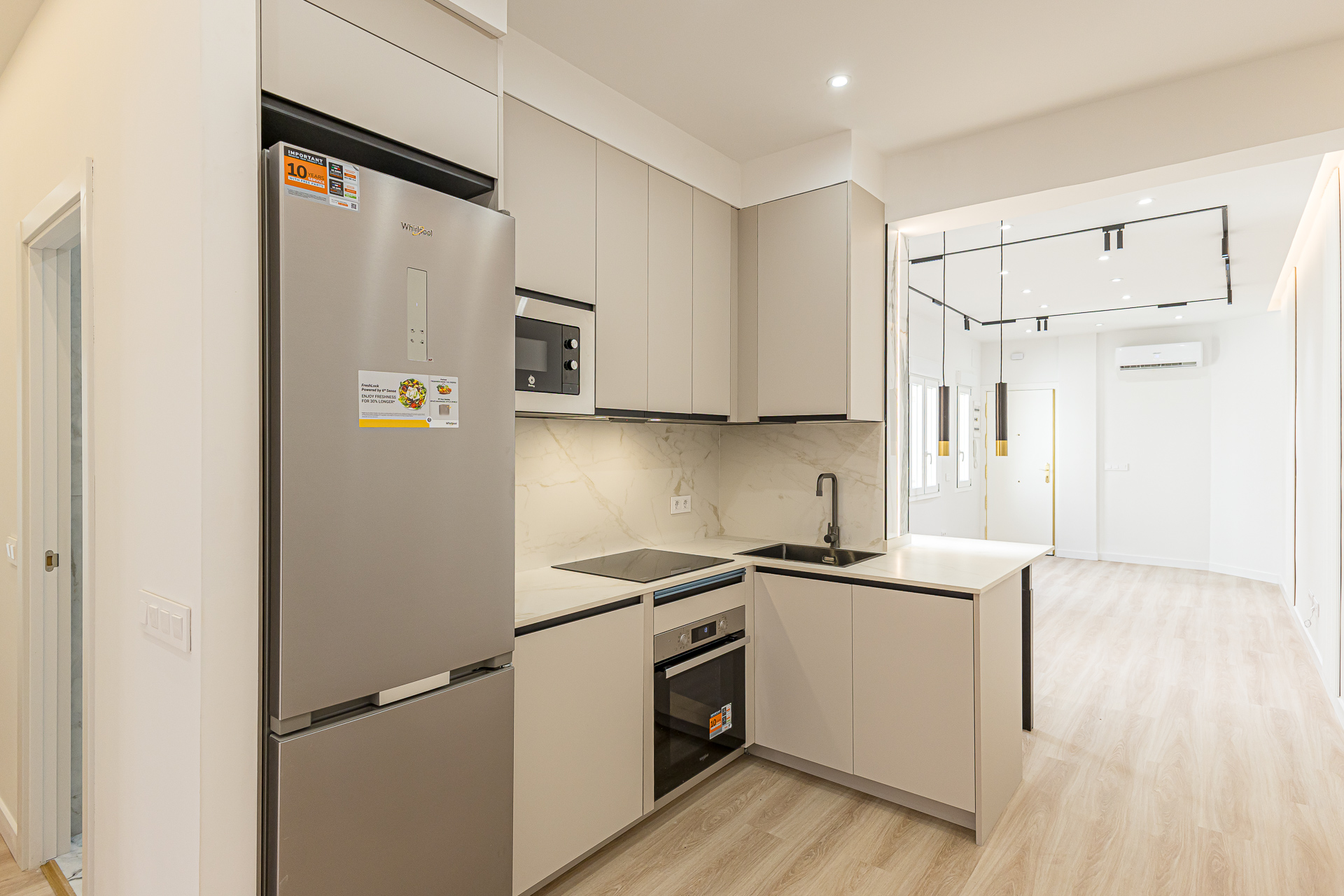 Geräumige Wohnung, frisch renoviert, in bester Lage in Retiro