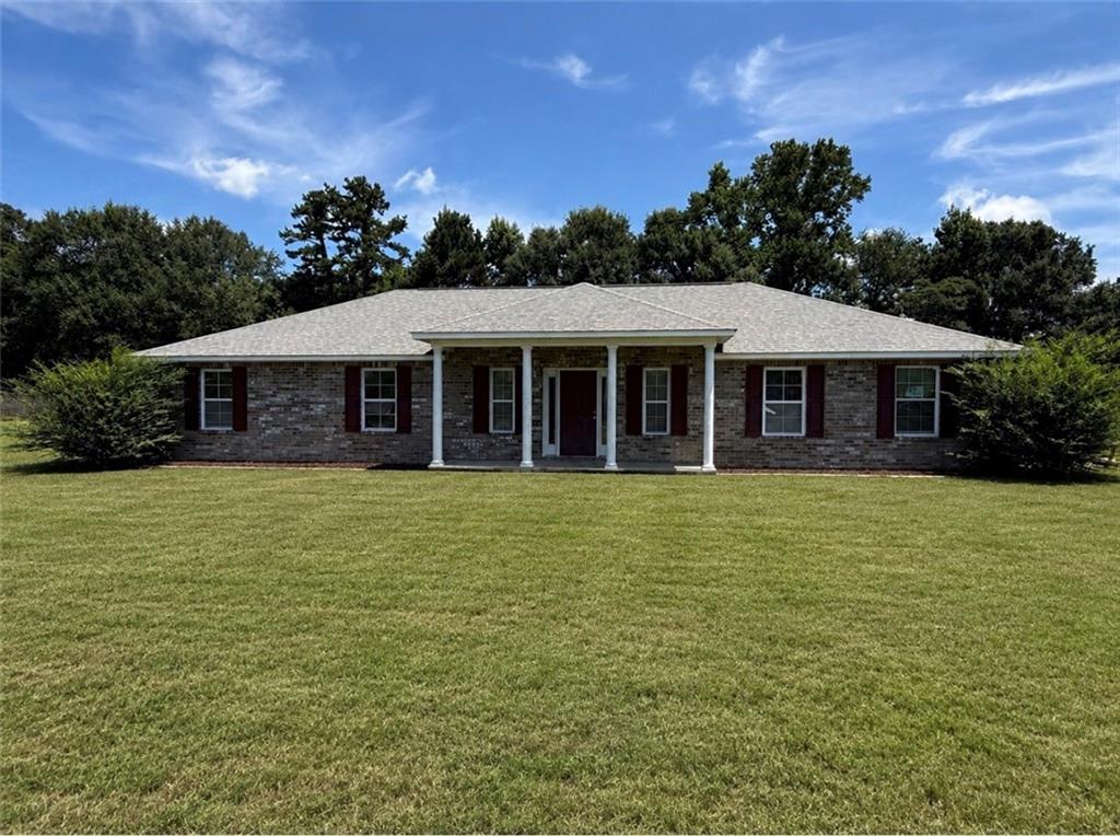 Rural Charm with City Convenience
