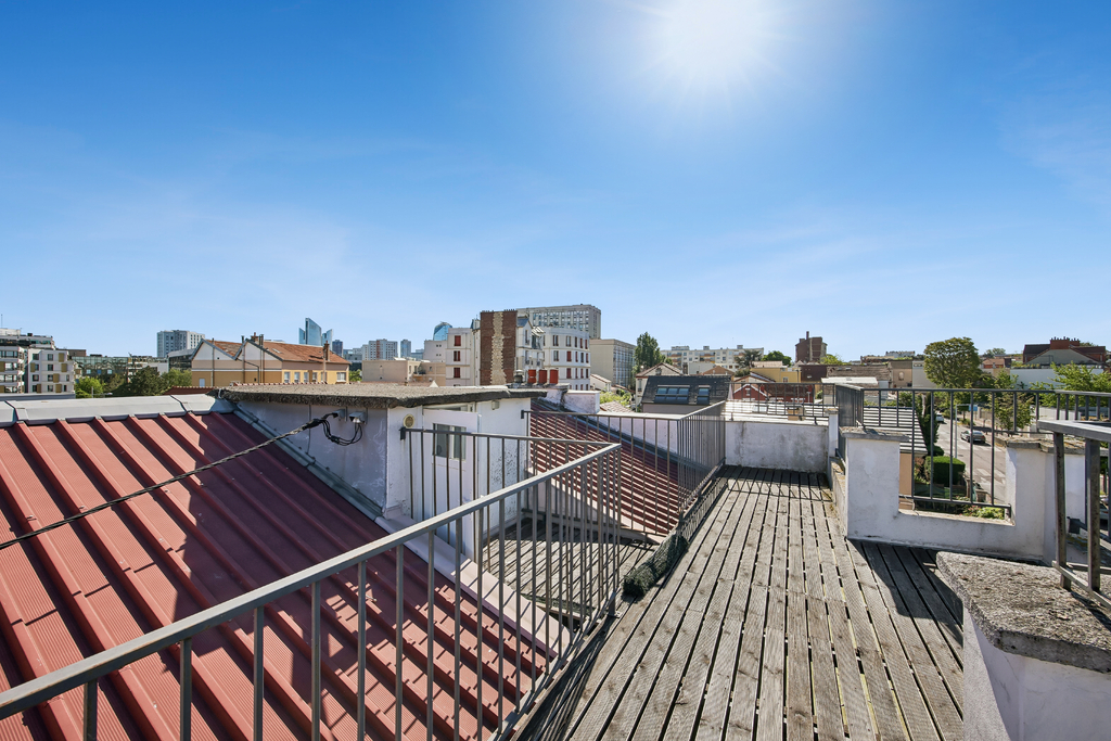 Nanterre-Centre – Immeuble avec rooftop et garage