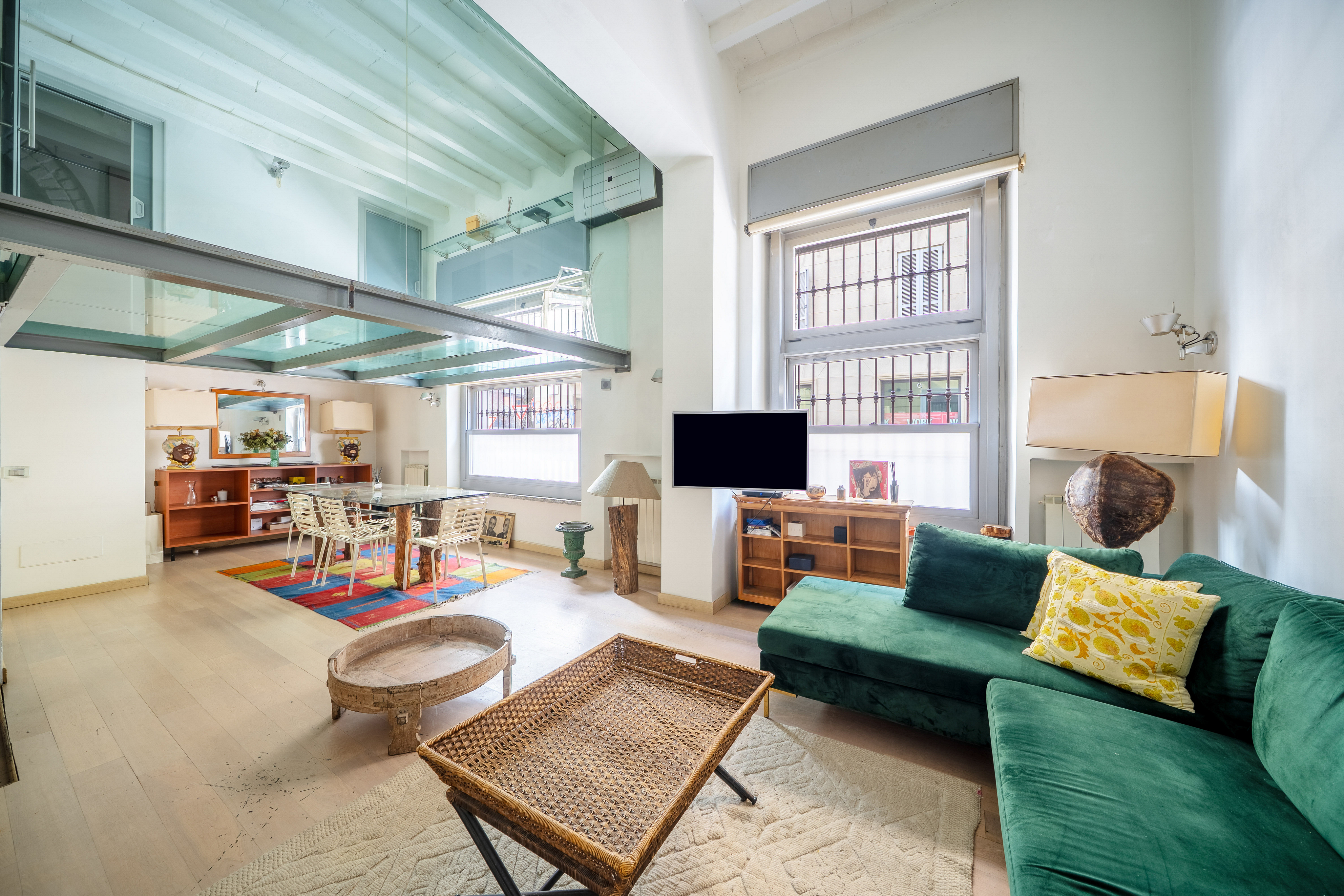 Prestigious loft just a few steps away from Corso Italia