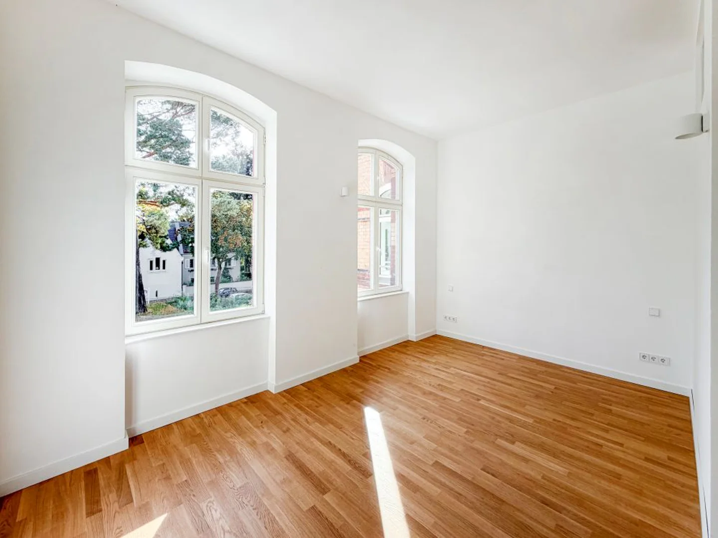 Exklusives Wohnen nahe dem Kleinen Wannsee – lichtdurchflutete 3-Zimmer-Wohnung mit hochwertiger Ausstattung - Foto 2