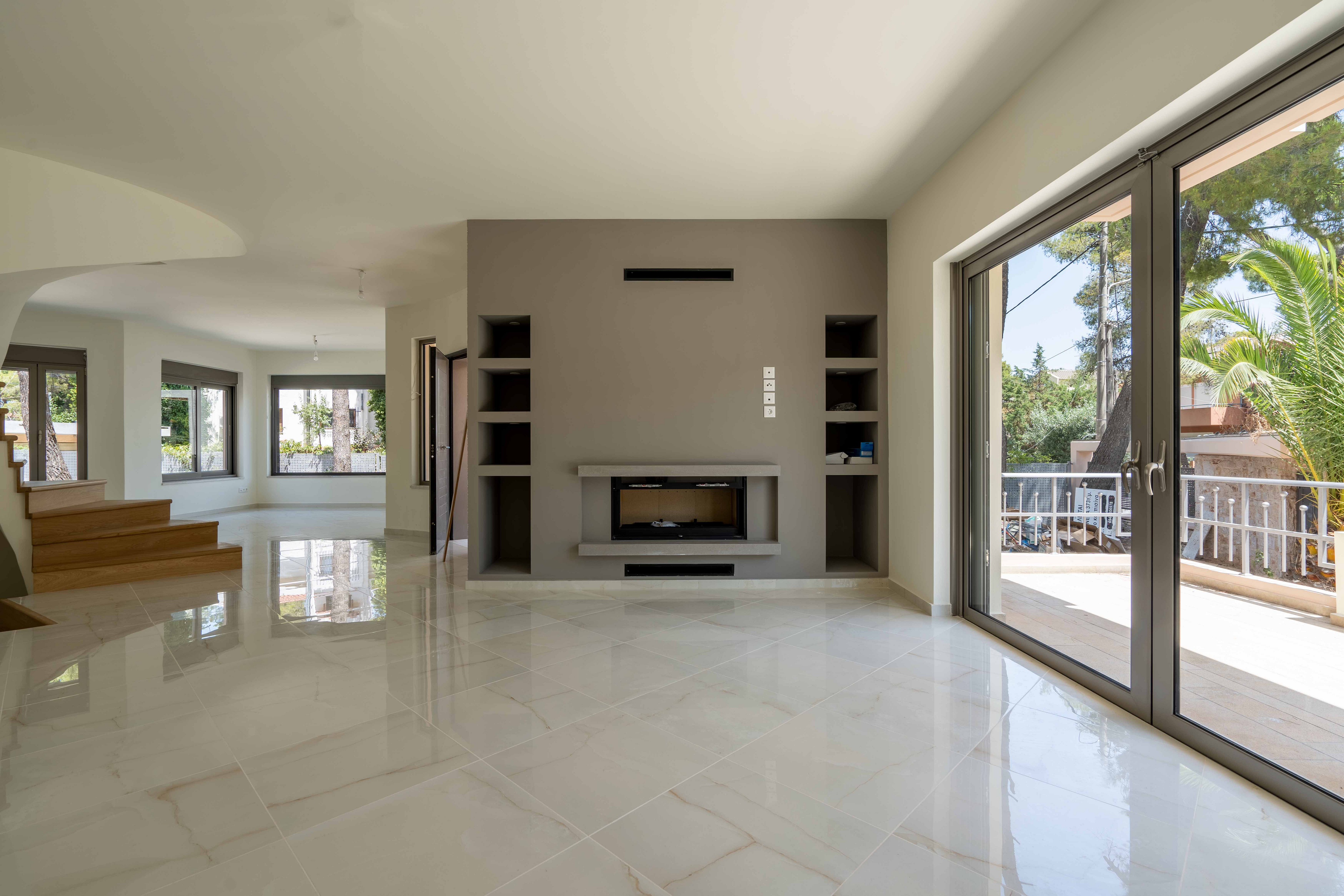 Newly built maisonette with private pool