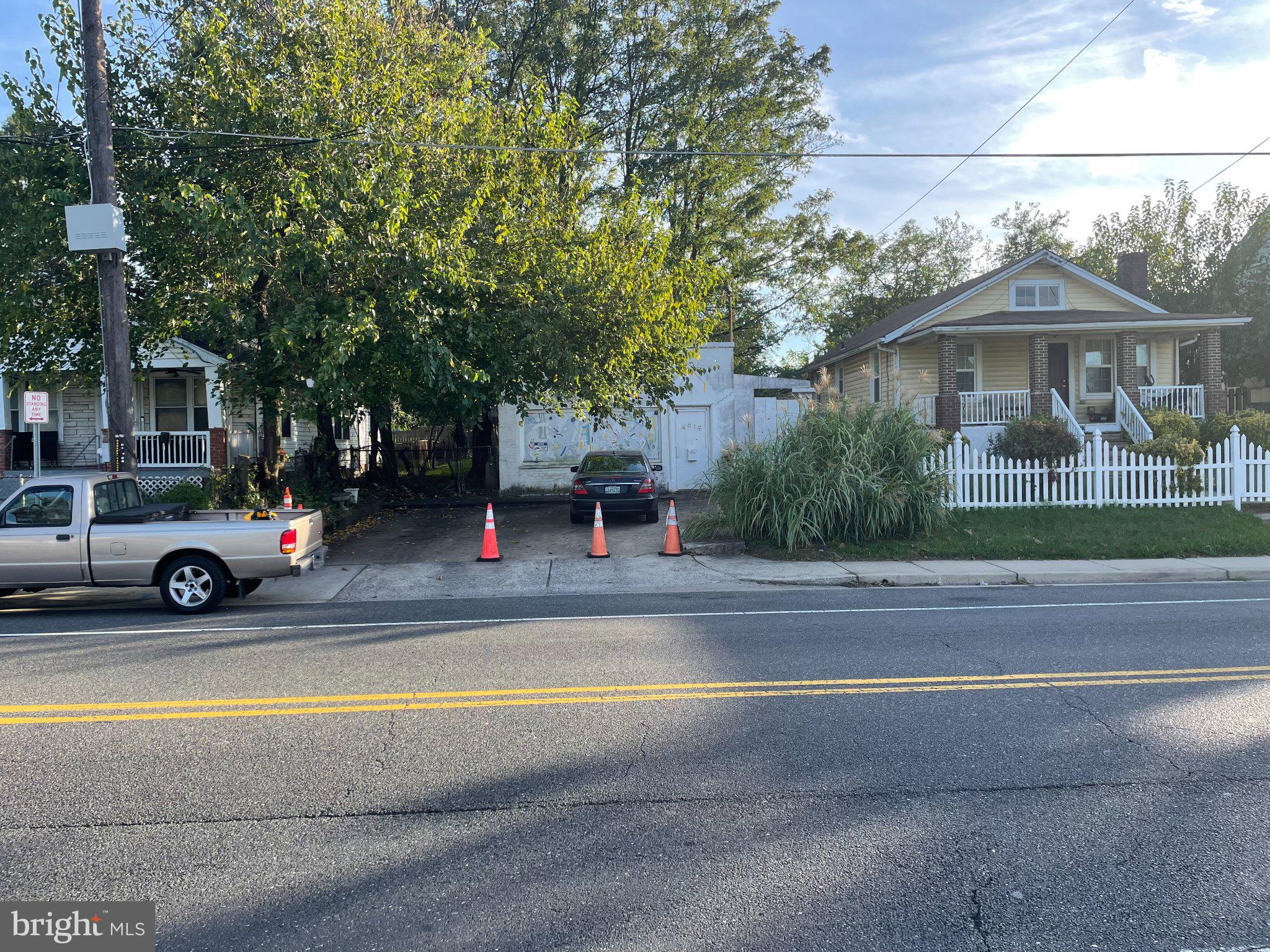 0.11 Acre Lot in the Blue Line Corridor