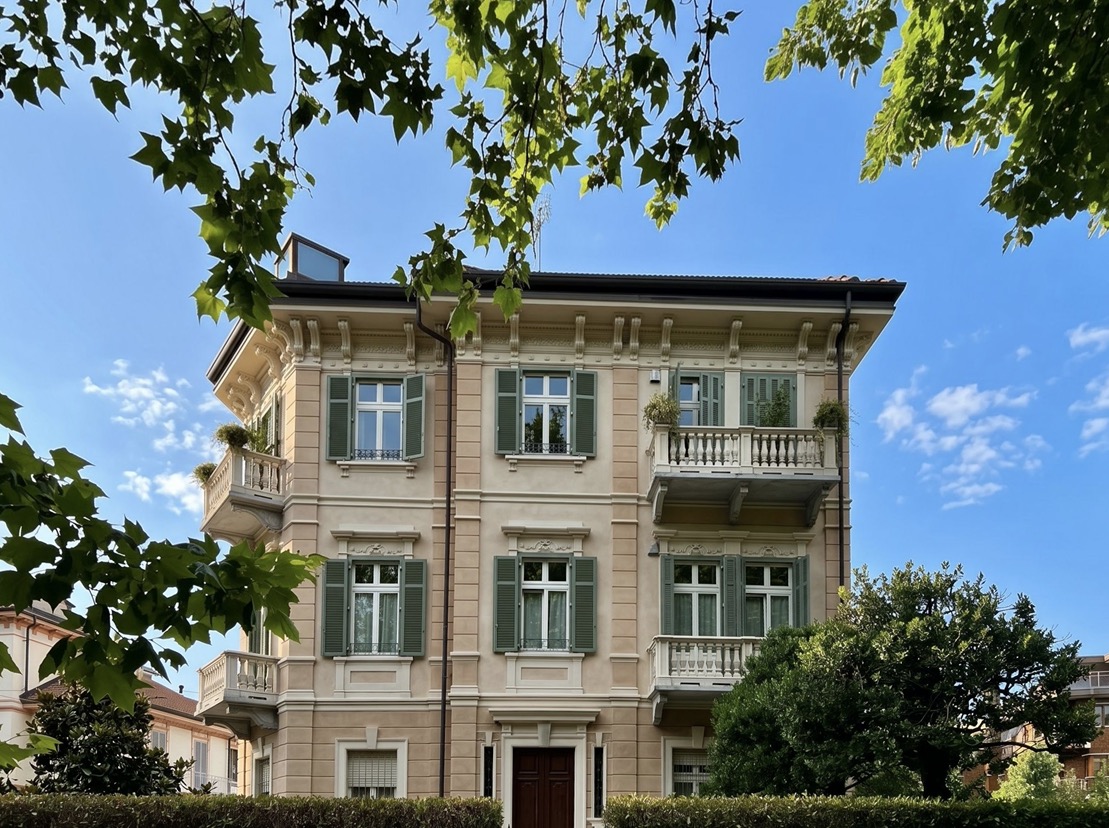 A home to live in, an address to share...