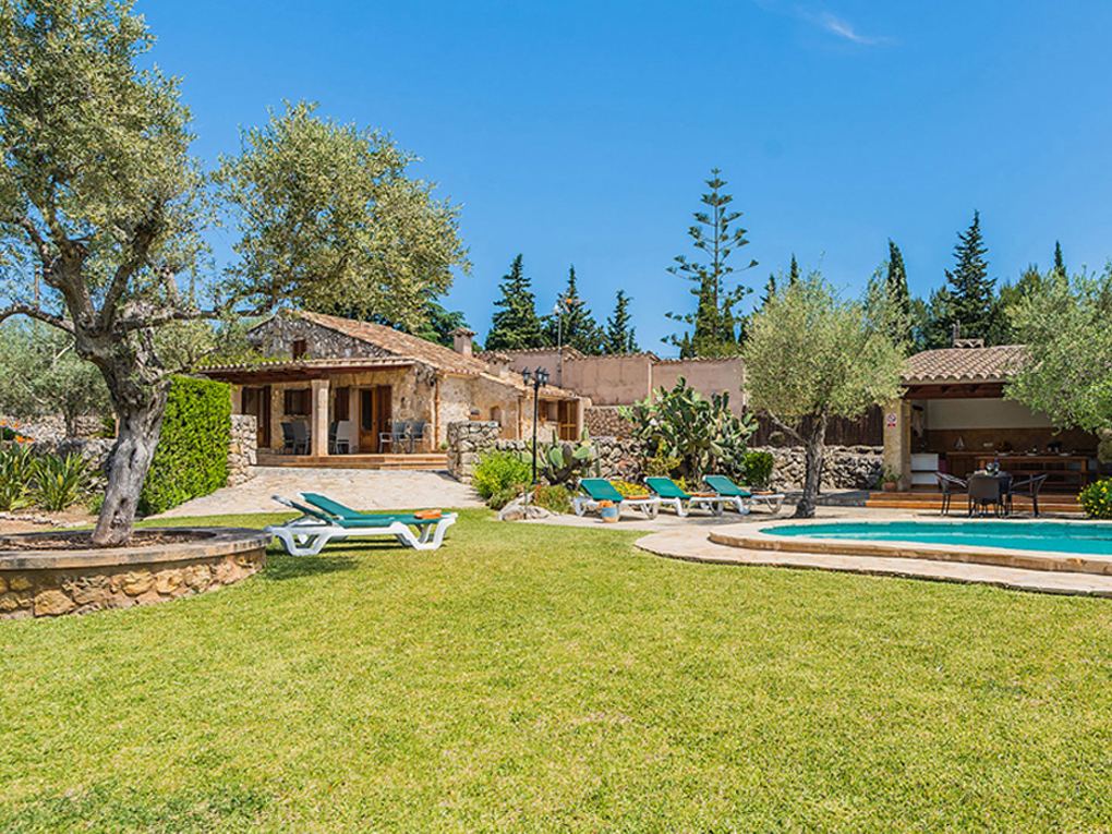 "Les Rotes" Holiday Rentals in Pollensa
