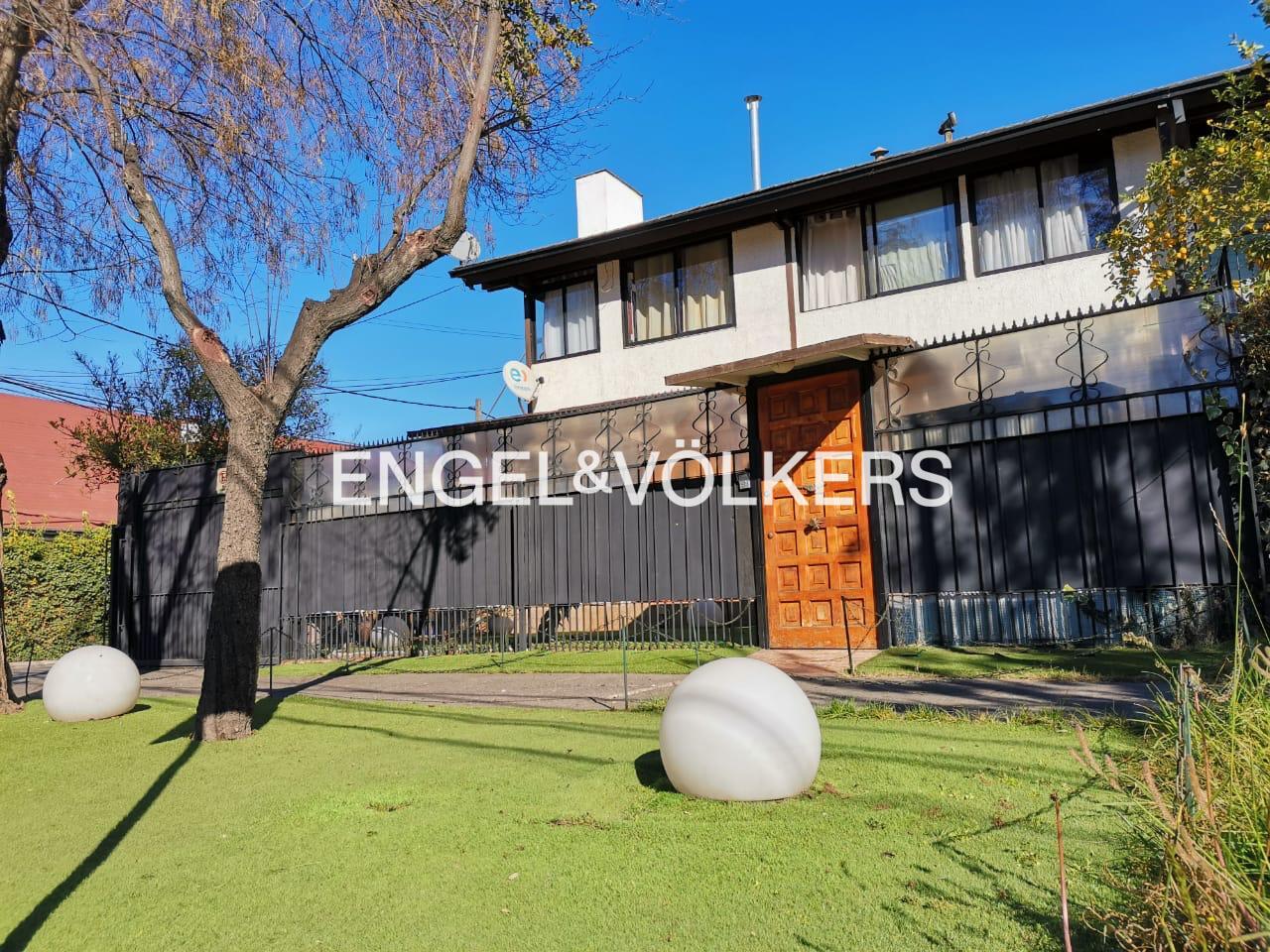 Propiedad Comercial | 11 Privados y Terraza