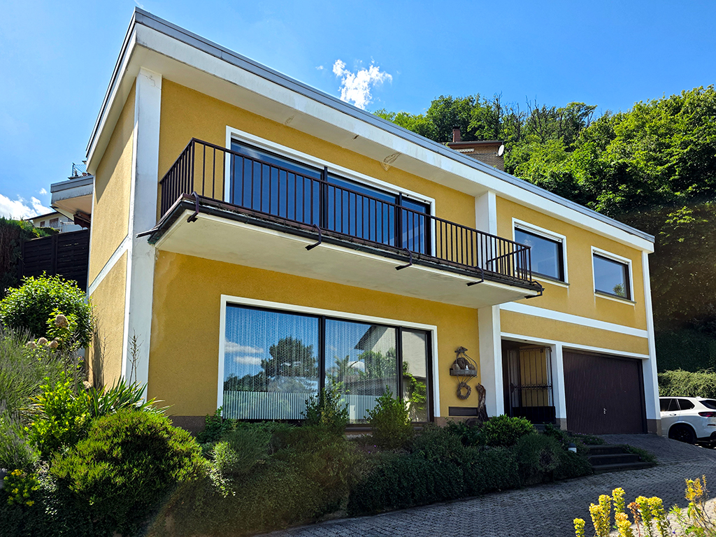 Familienfreundlicher Bungalow in bevorzugter Wohnlage in Brohl-Lützing