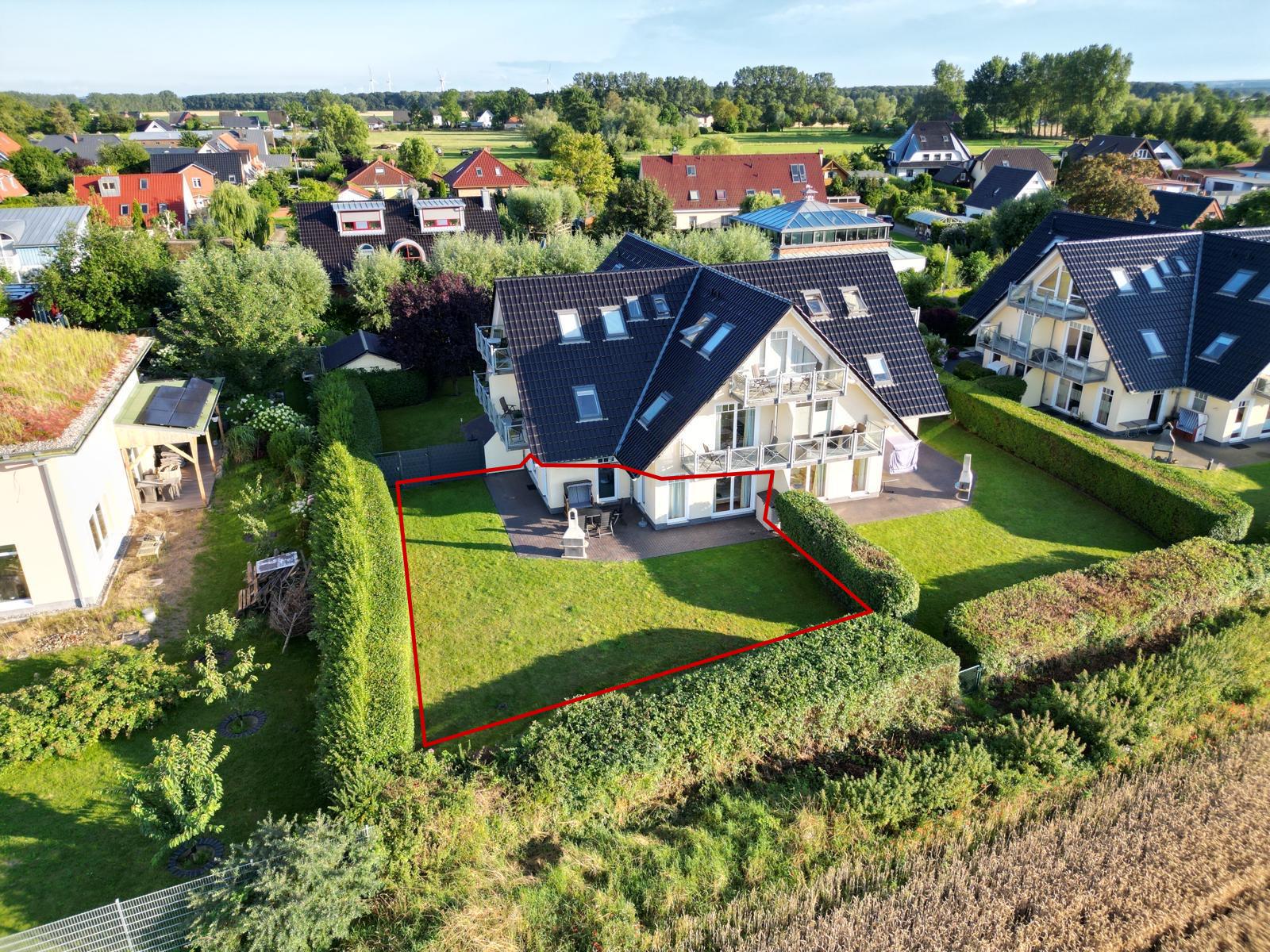 Exklusives Küstenapartment mit Terrasse, Garten & Meerblick im Ostseebad Nienhagen