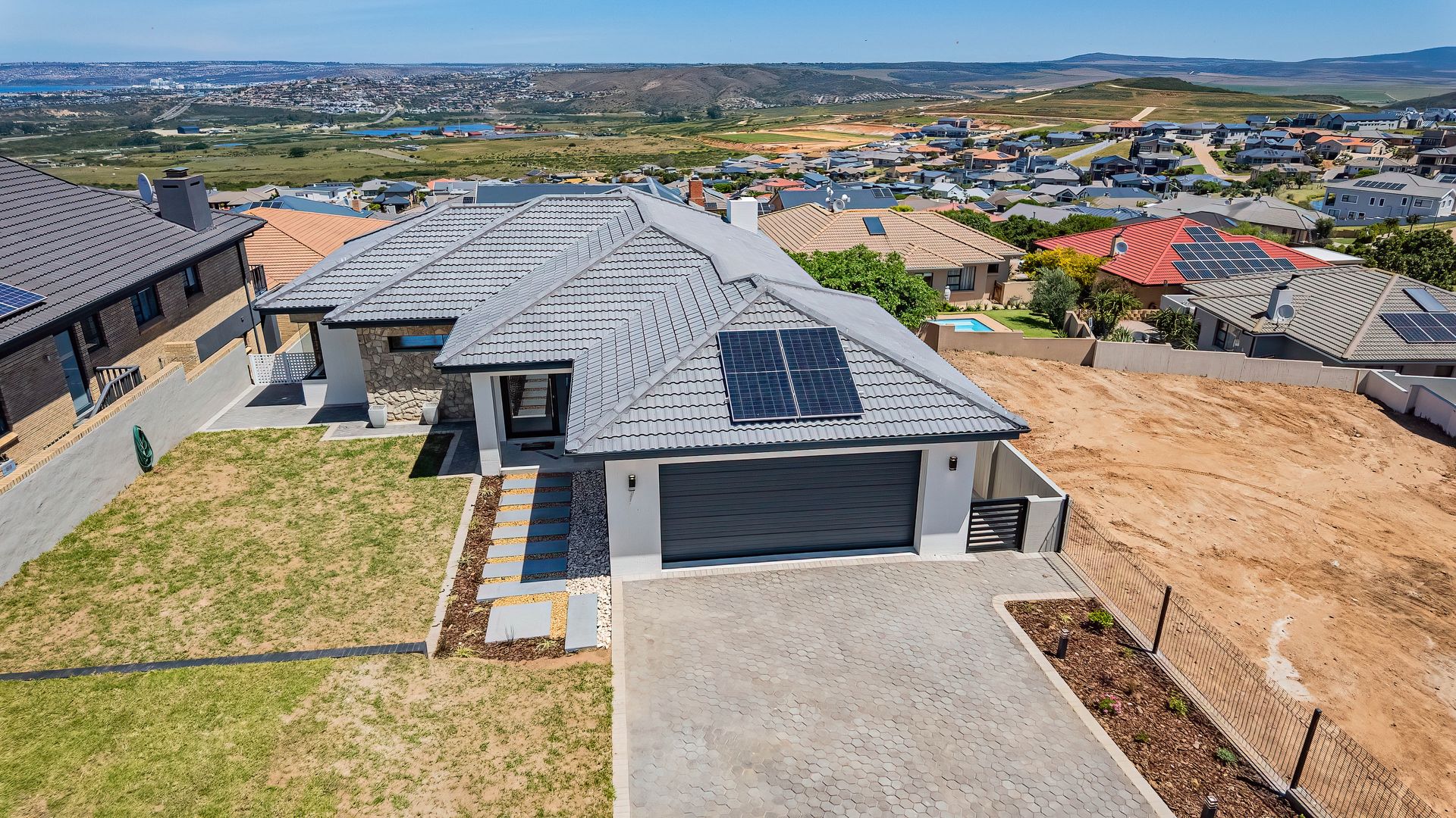 Pure Coastal Luxury: Modern 3-Bed Sanctuary with Panoramic Sea Views
