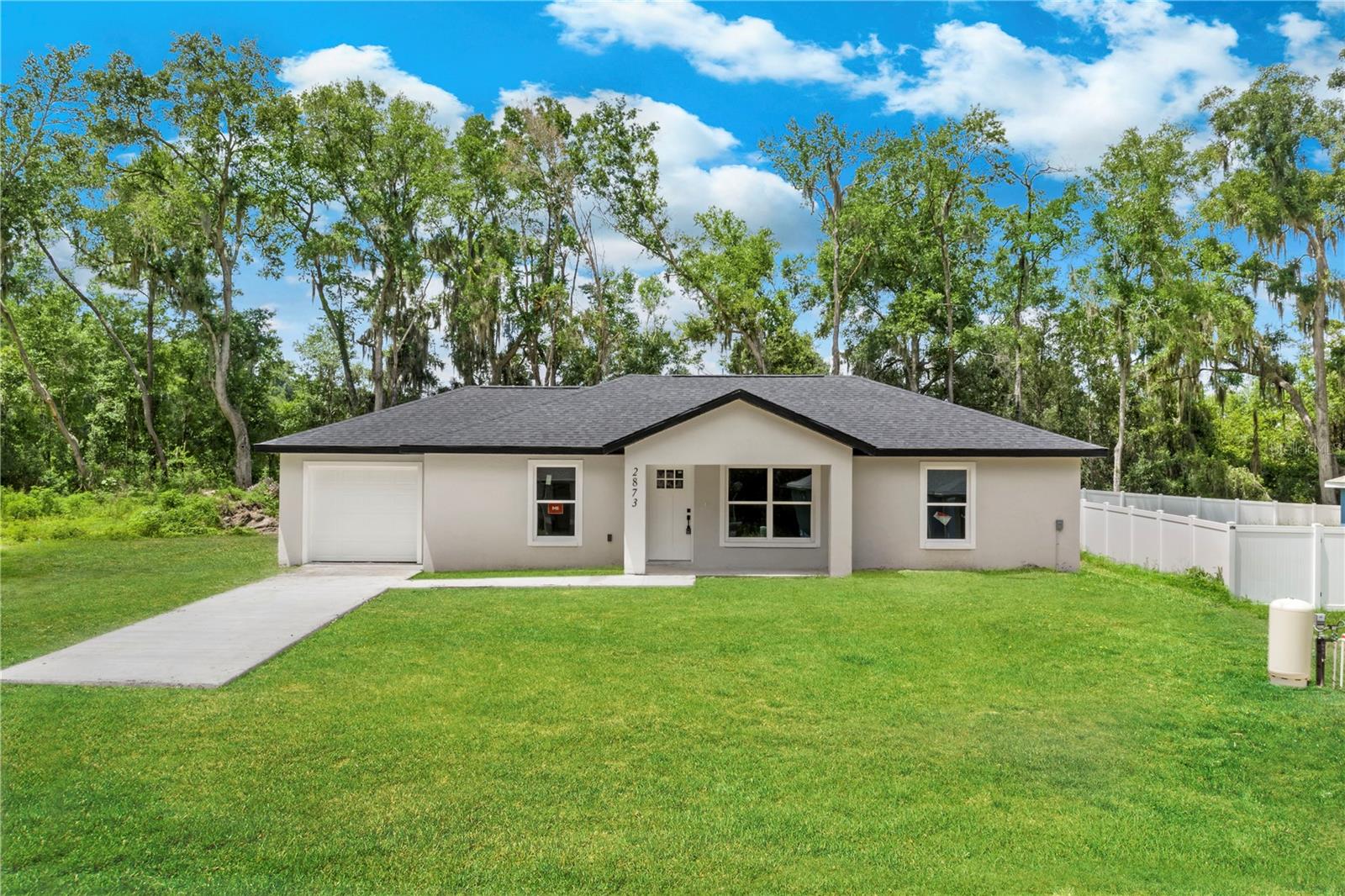 Charming 3-bedroom home with large backyard on quiet street