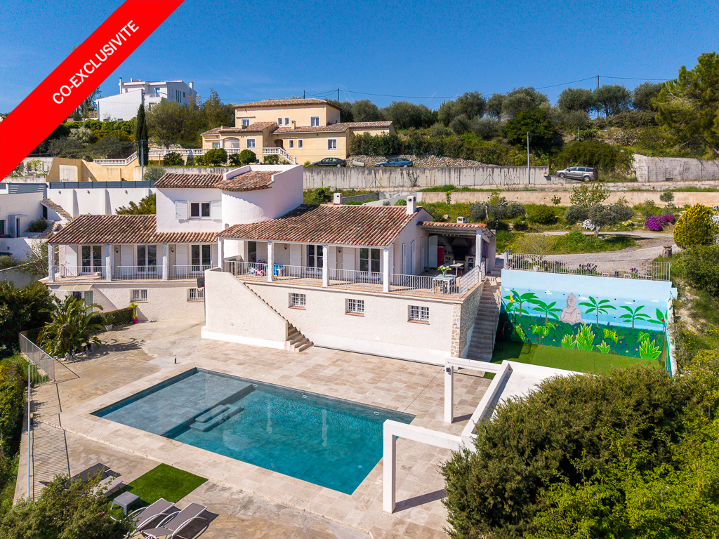 Exceptional 410 m² villa with pool, panoramic view and self-contained apartment