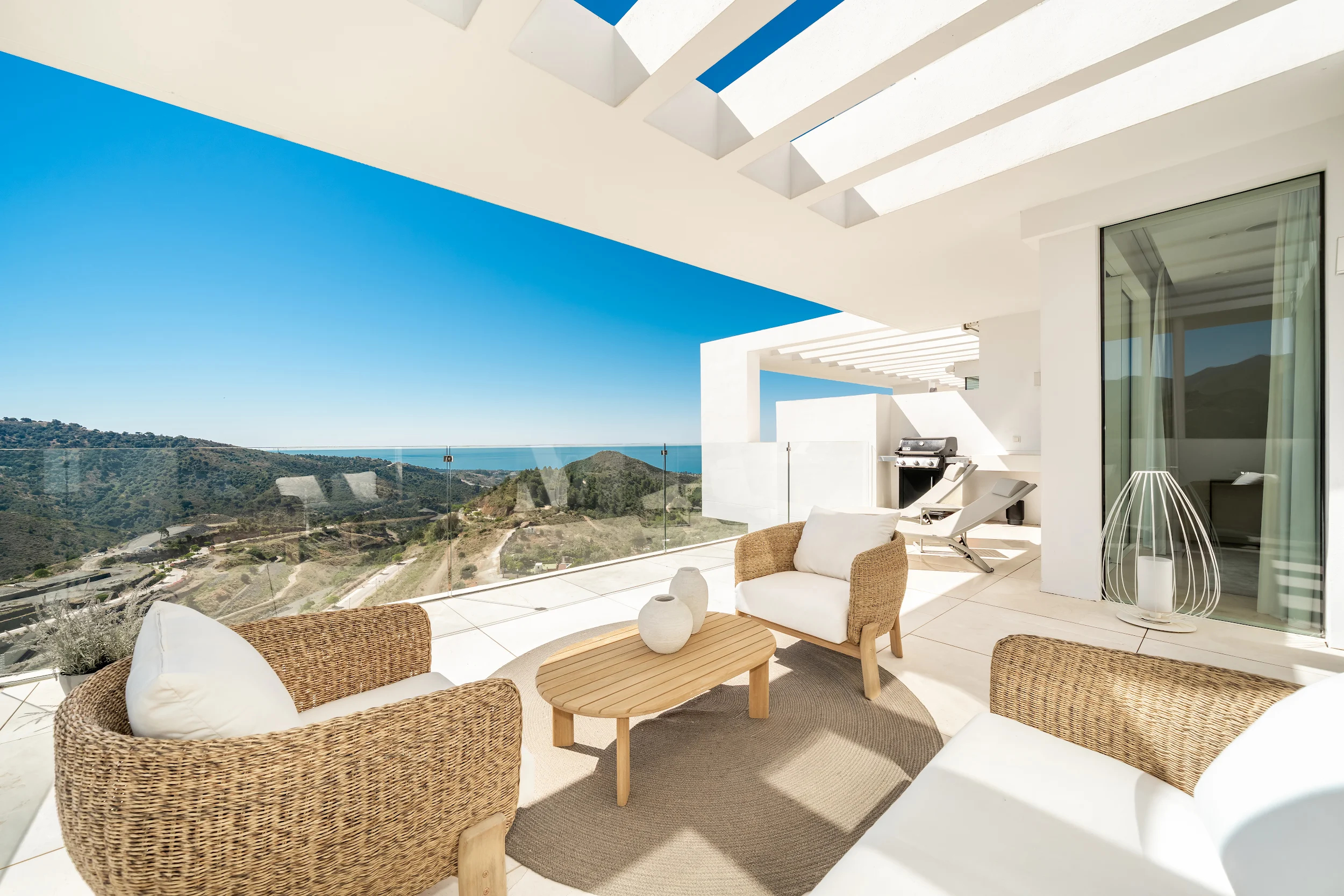 Rare Opportunity: Best-Priced 3-Bedroom Apartment in Palo Alto