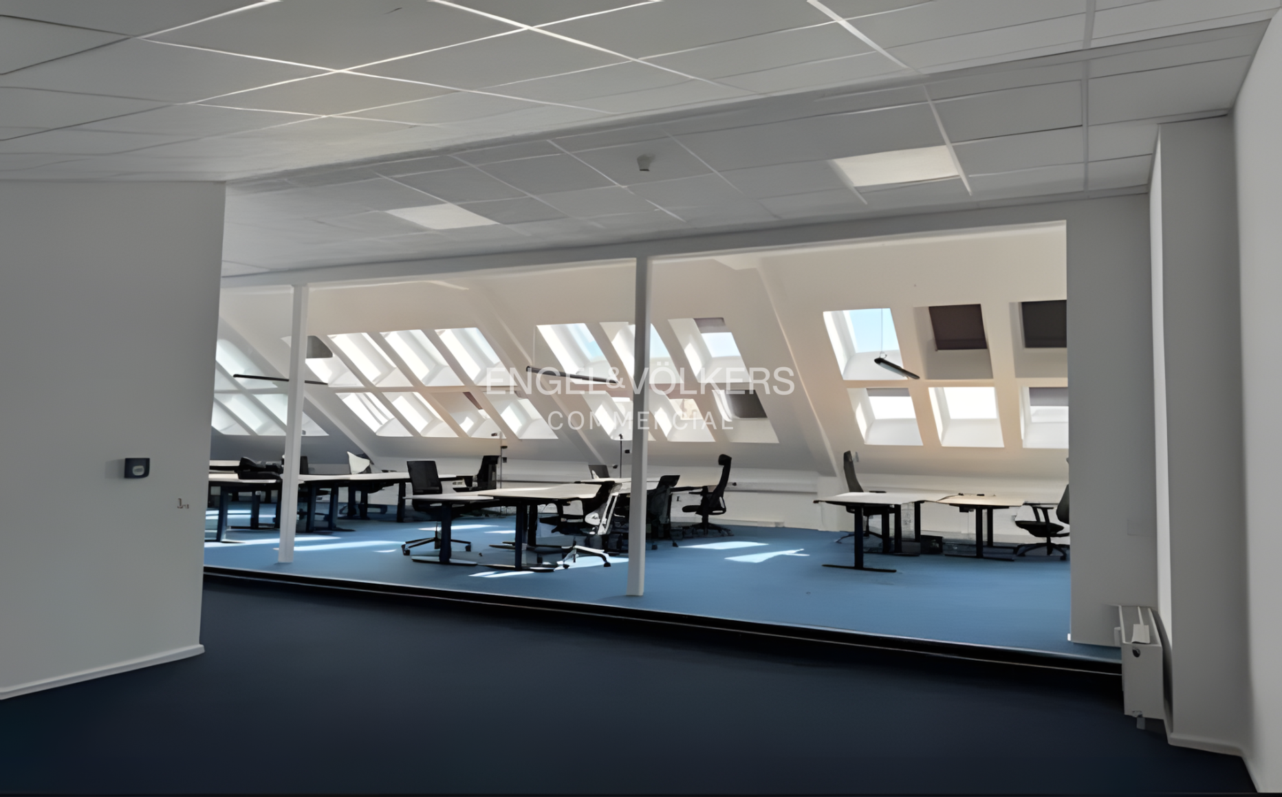 Stilvolles Bürogebäude im Gewerbehof "Z90"
