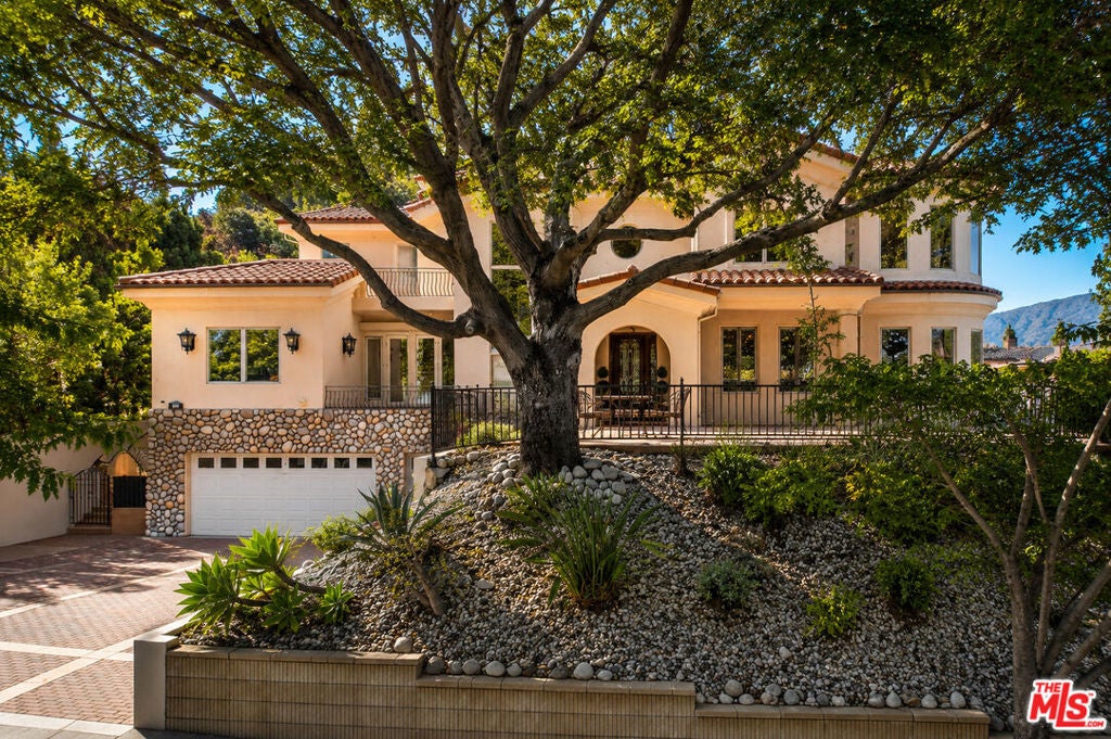Gated South Pasadena Estate with Panoramic Views