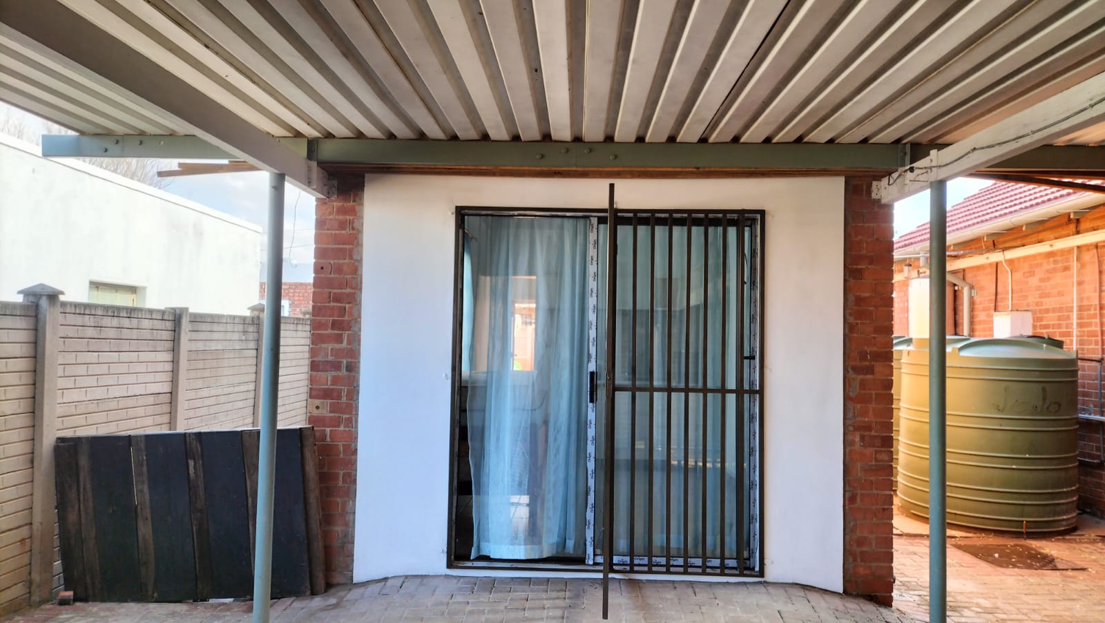 Charming Bachelor Pad for Rent – Ideal for Single Living