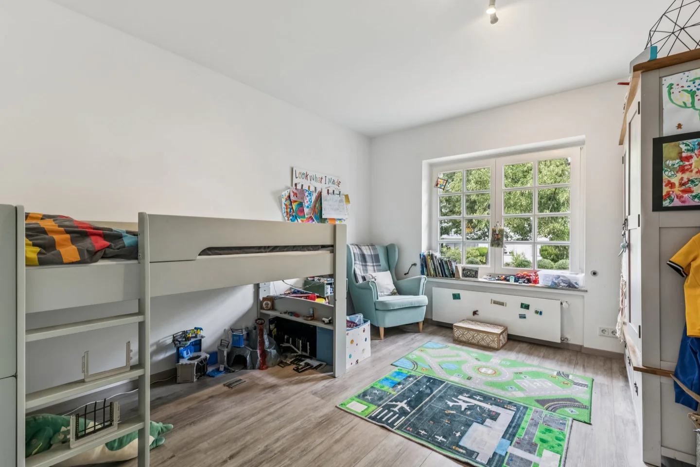 Modernes Familienhaus mit großzügigem Garten in begehrter Wohnlage - Photo 5