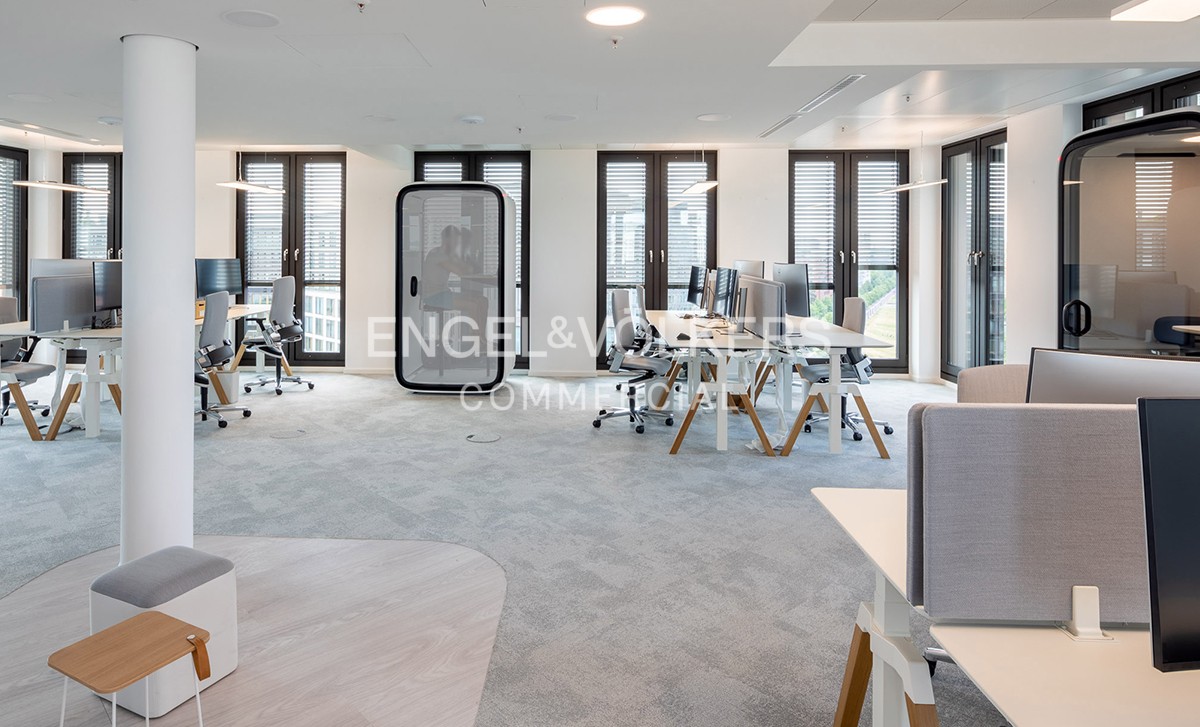 Exklusives Open-Space Büro für Ihre Repräsentanz