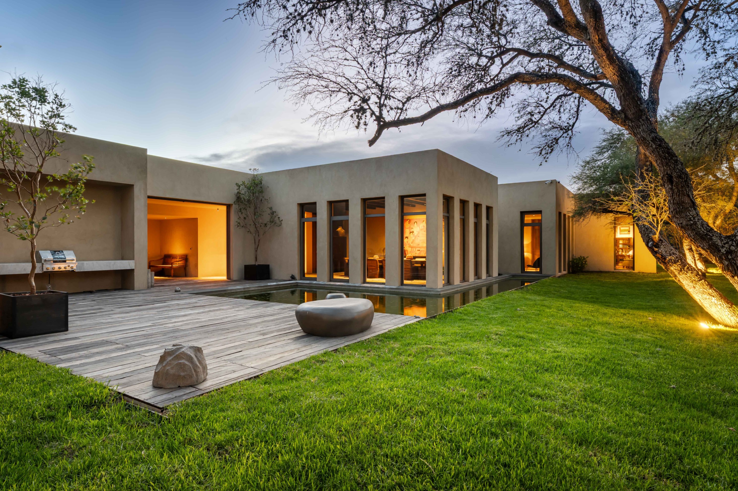A Harmonious Blend of Nature, Luxury, and Modern Design