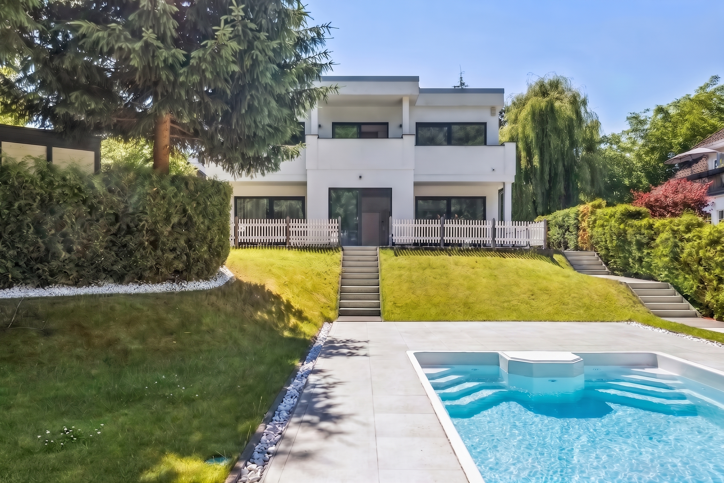 Architektur trifft Natur – Exklusive Bauhausvilla mit Resortcharakter