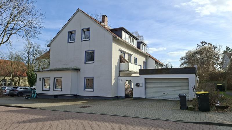 Kleines Wohn- und Geschäftshaus auf dem Sonnenberg