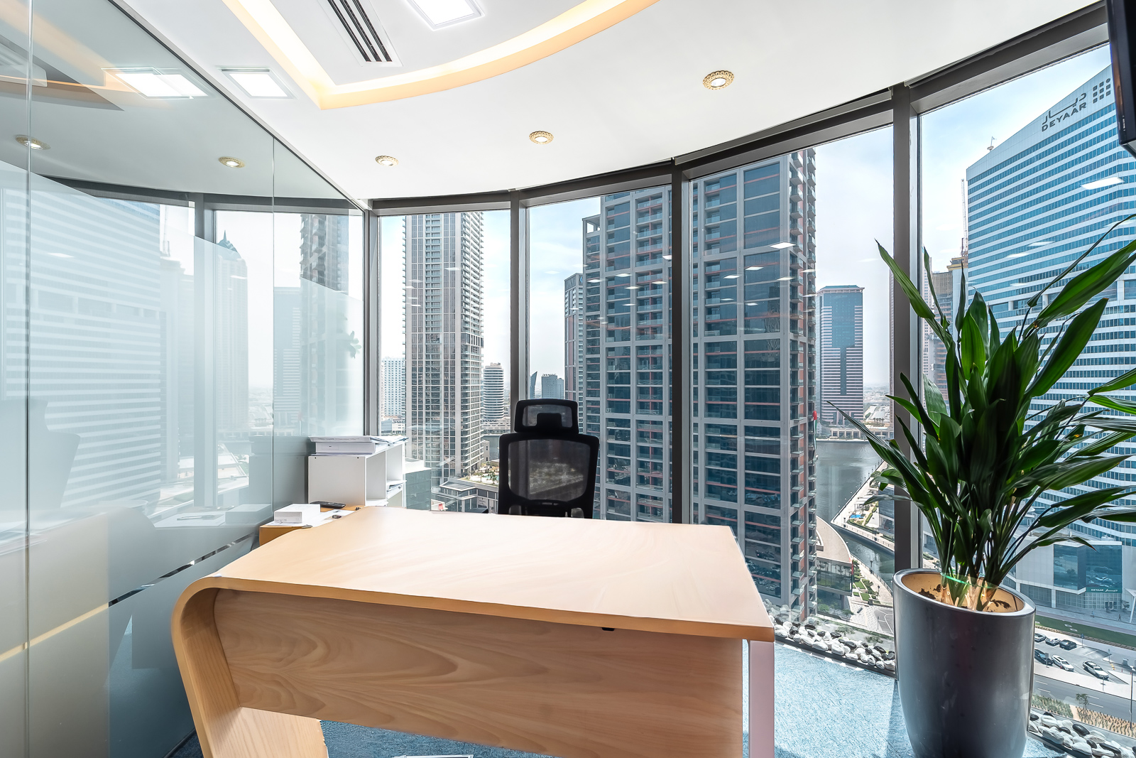 Stunning Canal Views | Open Work Space | Exclusive