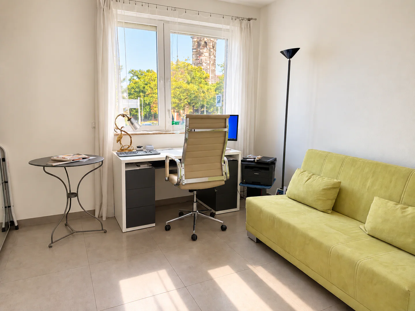 Exklusive Erdgeschosswohnung mit großzügigem Wohnkomfort! - Photo 2